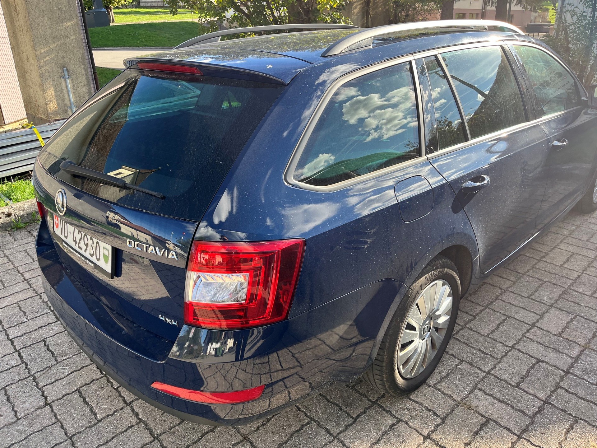 SKODA 2.0 TDI 150 4x4-image-3