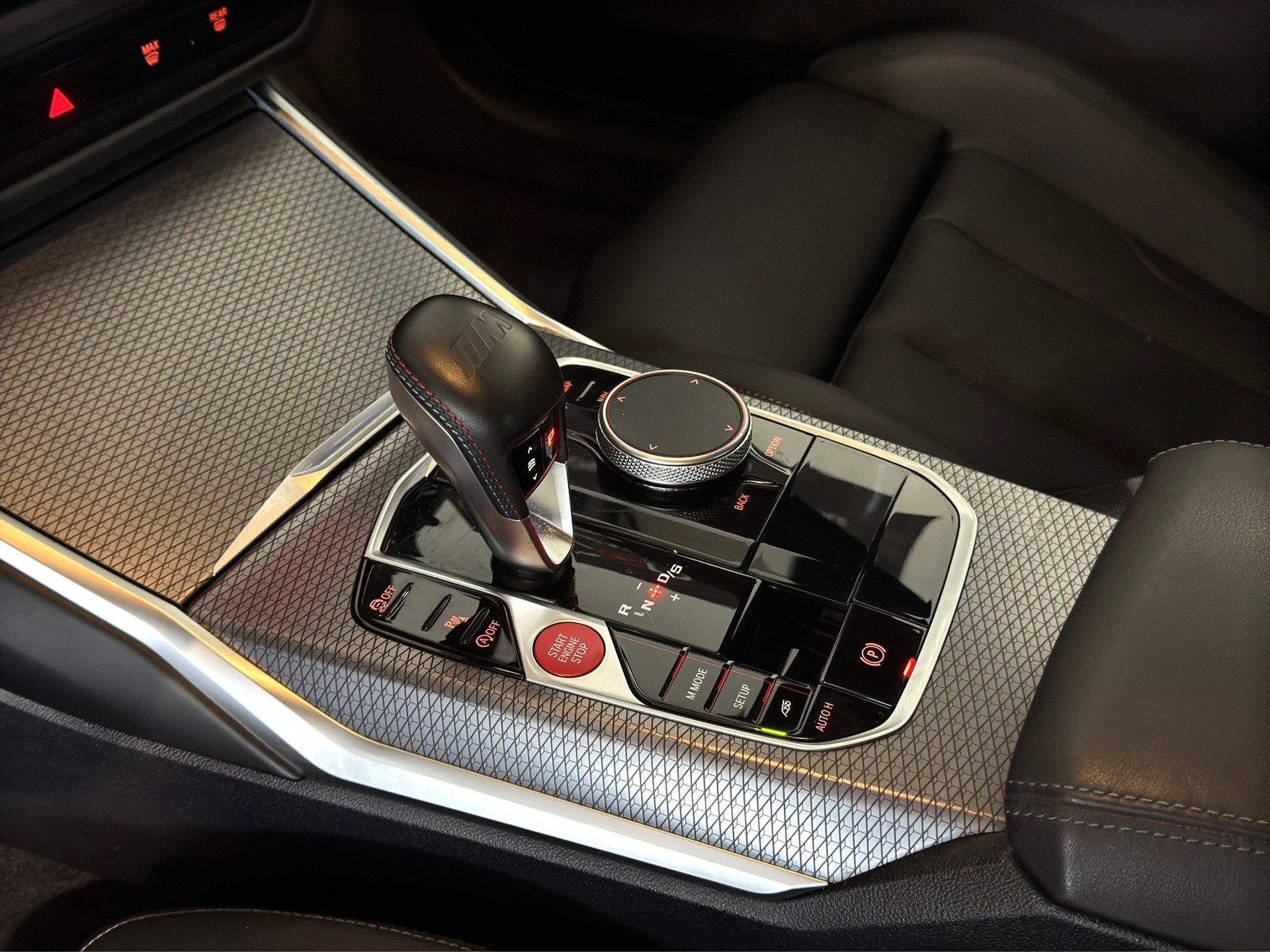 BMW M3 Competition M xDrive-image-11