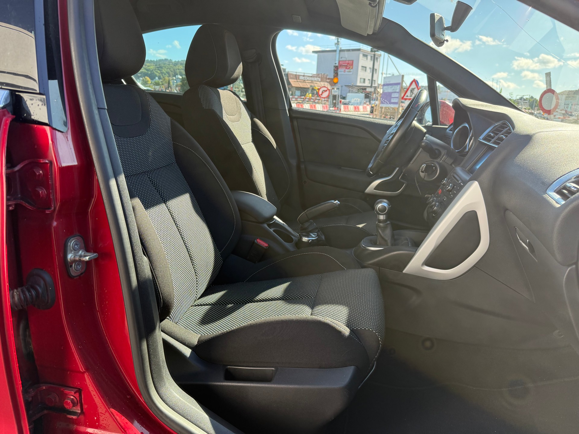 DS AUTOMOBILES DS4 1.6 VTi Chic-image-11