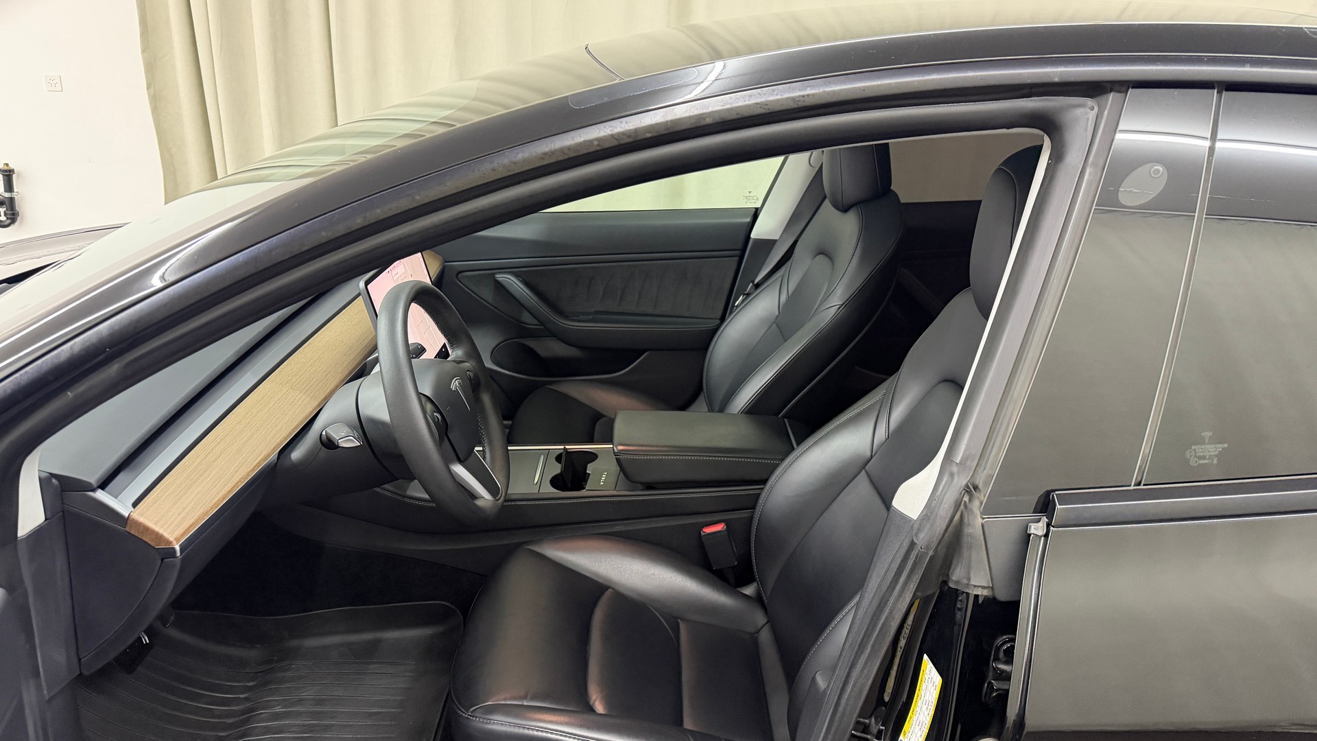 TESLA Model 3 Long Range Dual Motor AWD-image-6