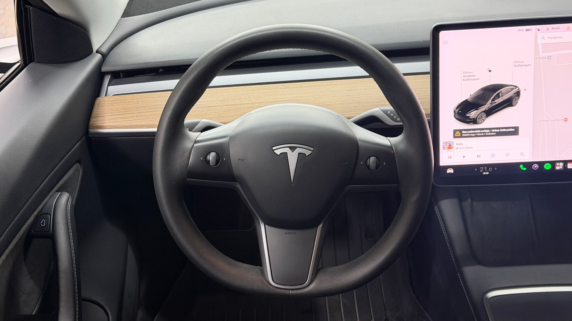 TESLA Model 3 Long Range Dual Motor AWD-image-9
