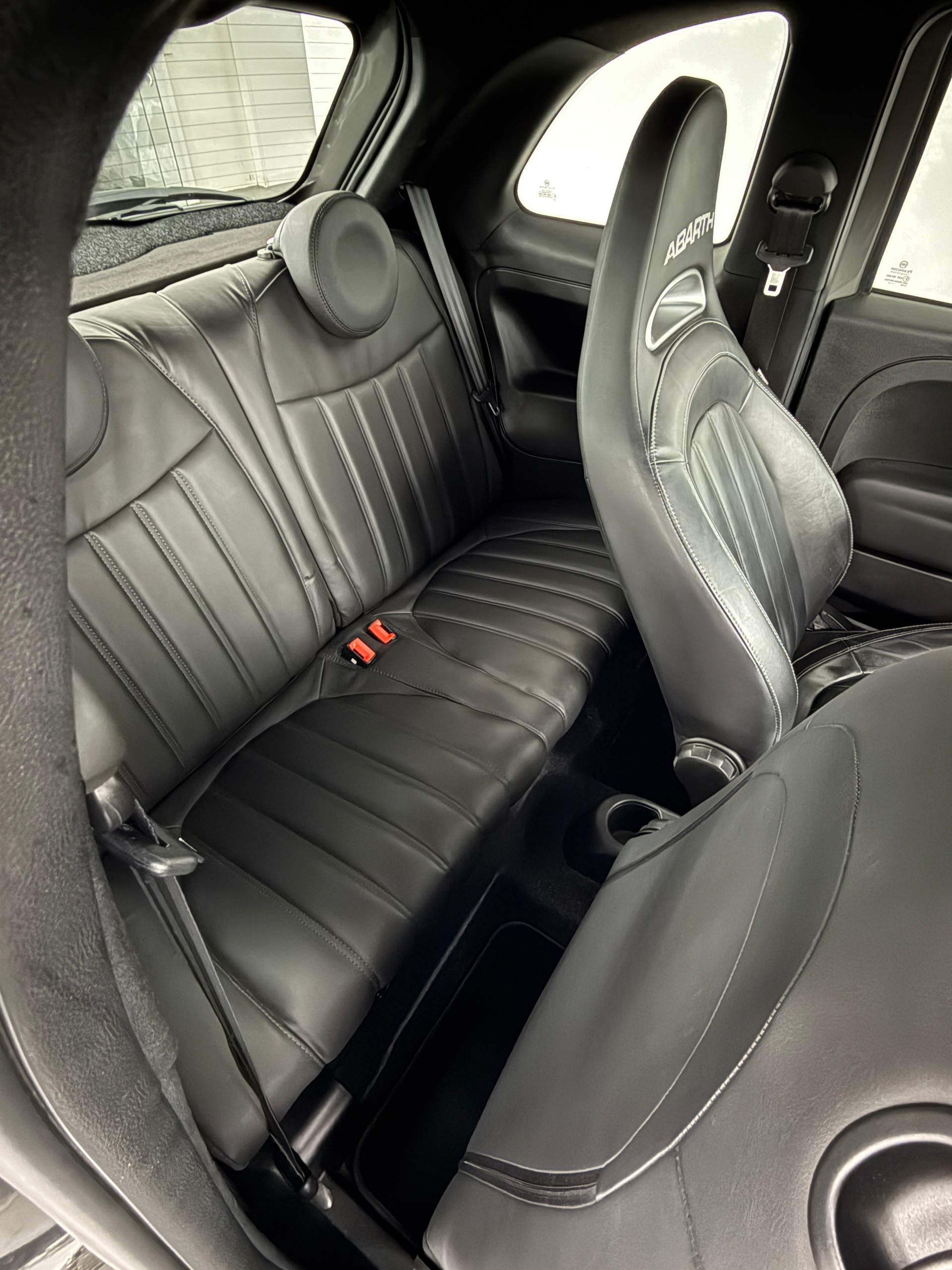 FIAT 595 1.4 16V Turbo Abarth Pista-image-11