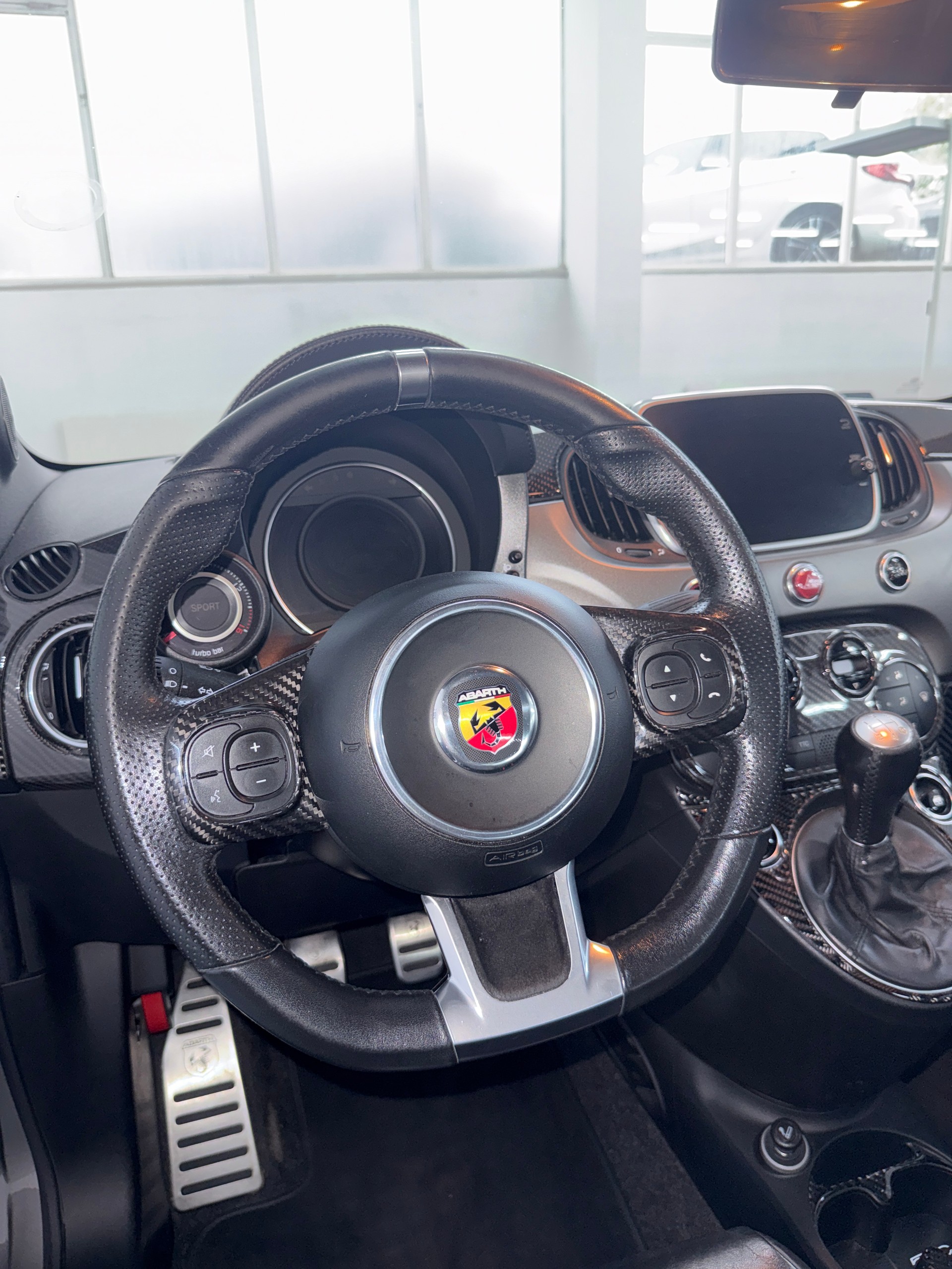 FIAT 595 1.4 16V Turbo Abarth Pista-image-8