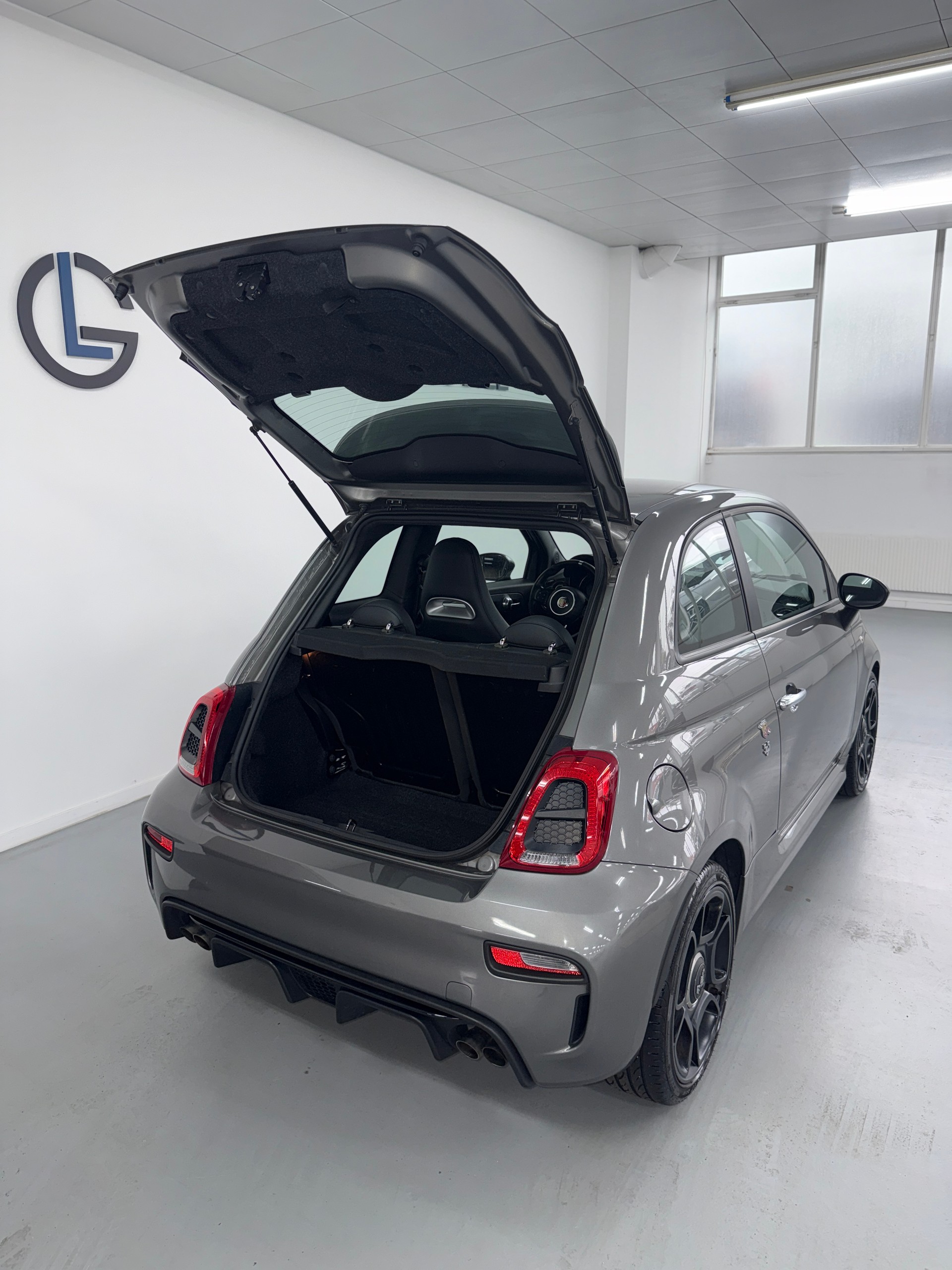 FIAT 595 1.4 16V Turbo Abarth Pista-image-12