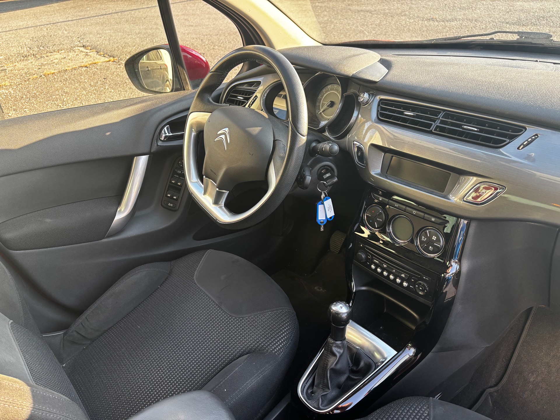 CITROEN C3-image-12
