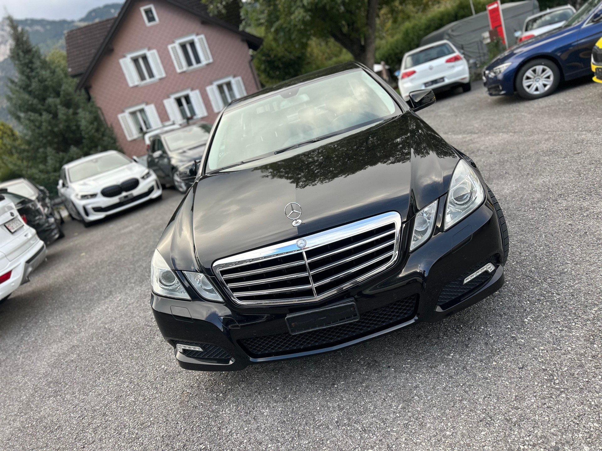 MERCEDES-BENZ E 250 CDI BlueEfficiency 7G-Tronic-image-2