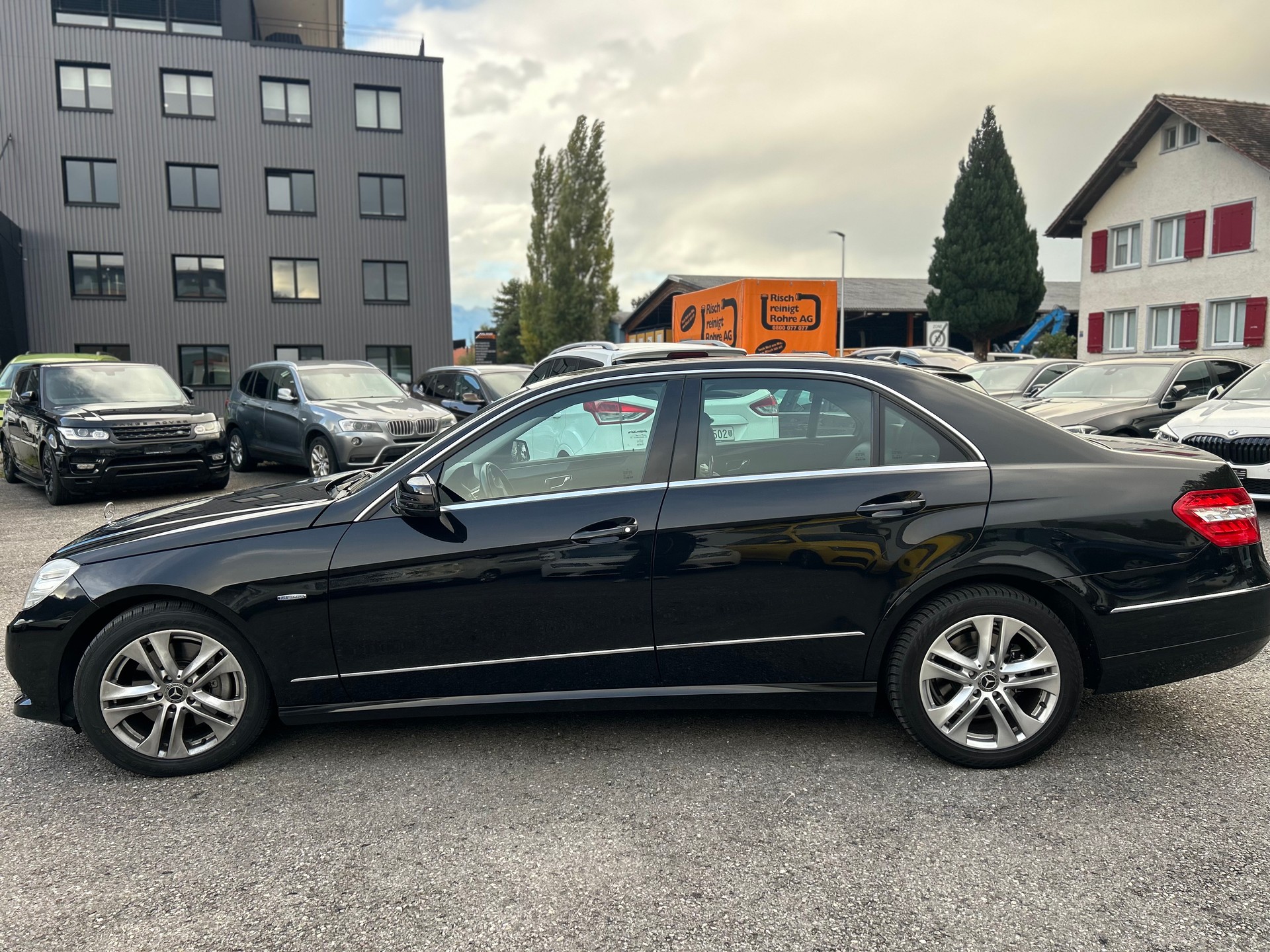 MERCEDES-BENZ E 250 CDI BlueEfficiency 7G-Tronic-image-4