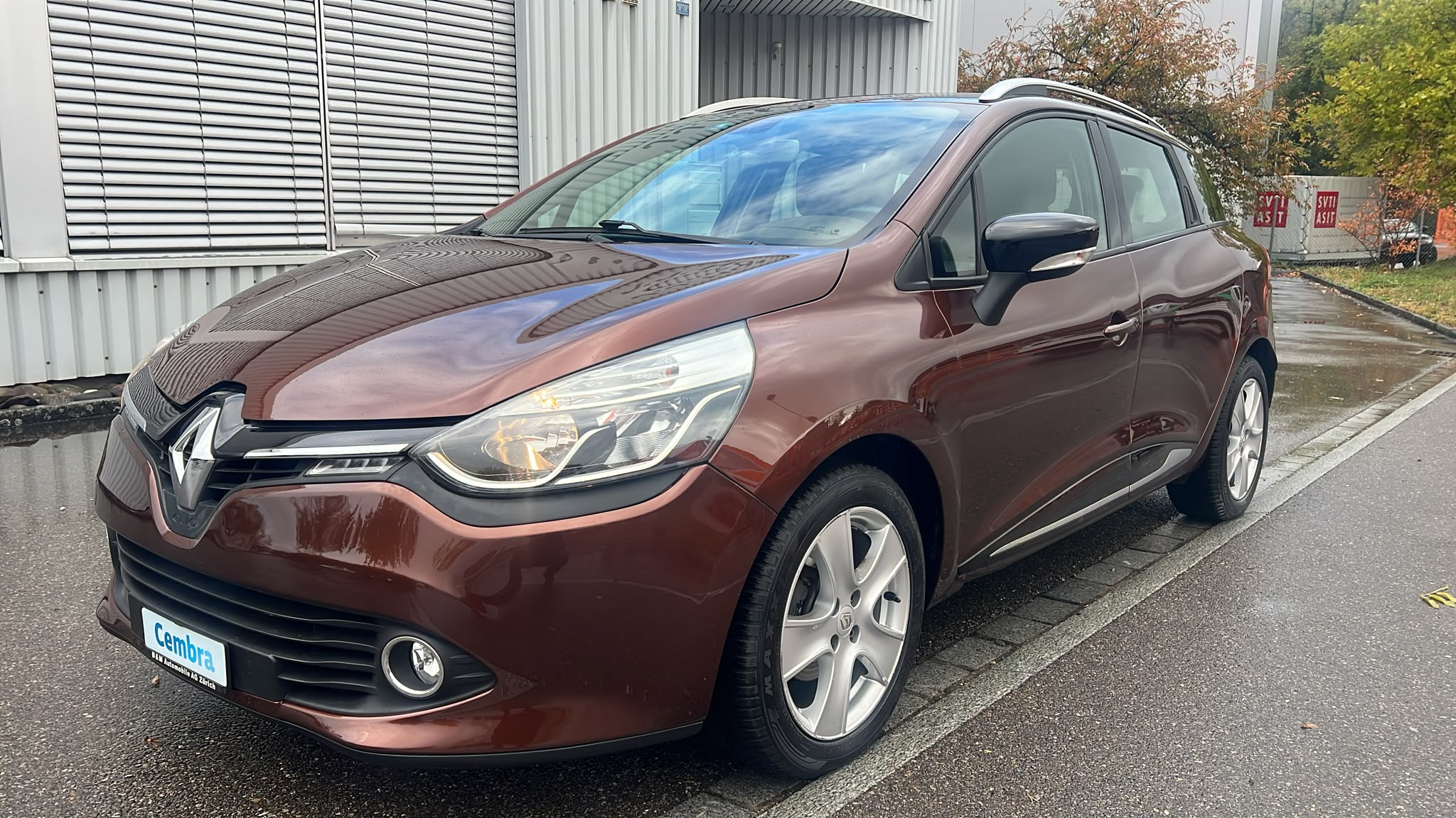 Car photo