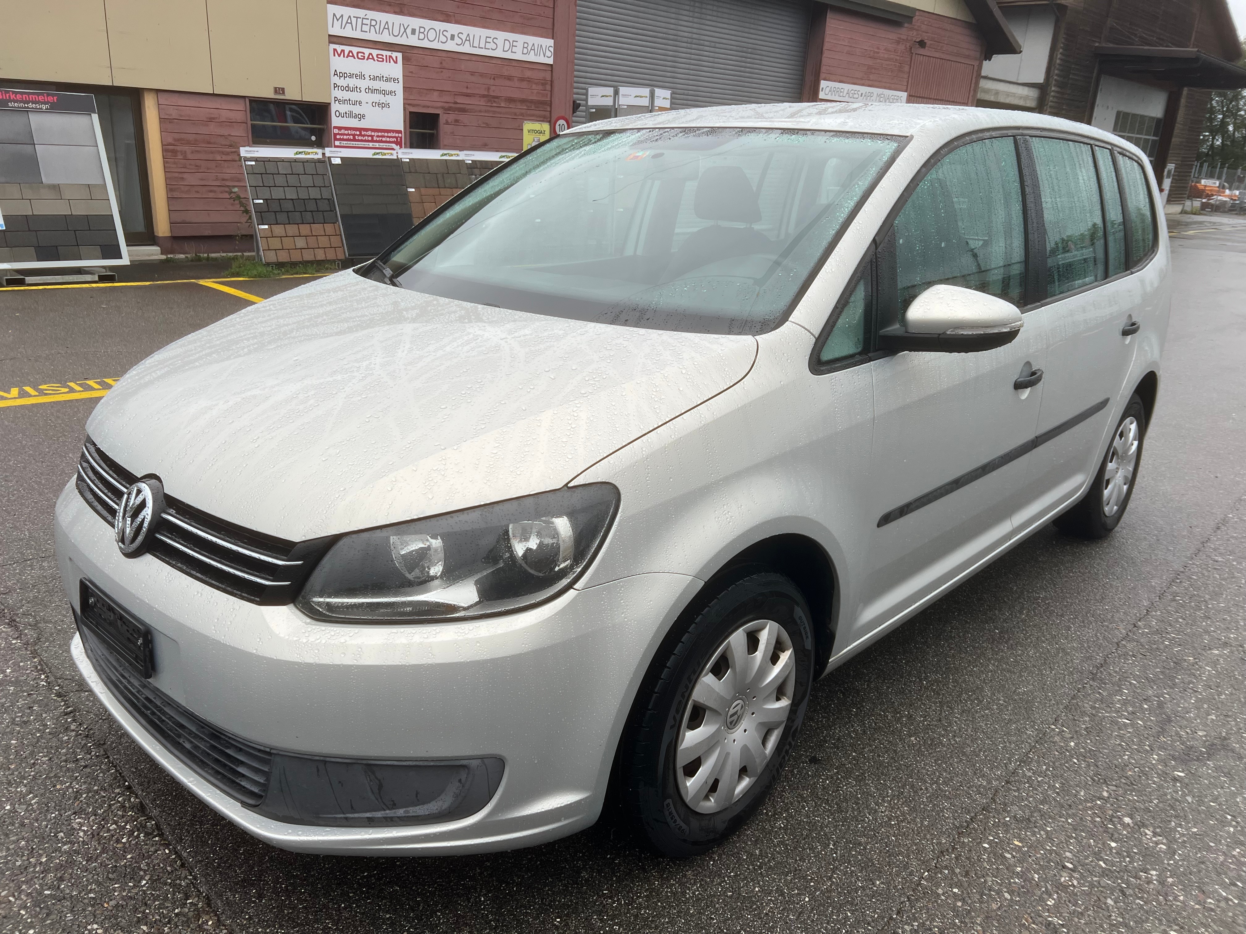 Car photo