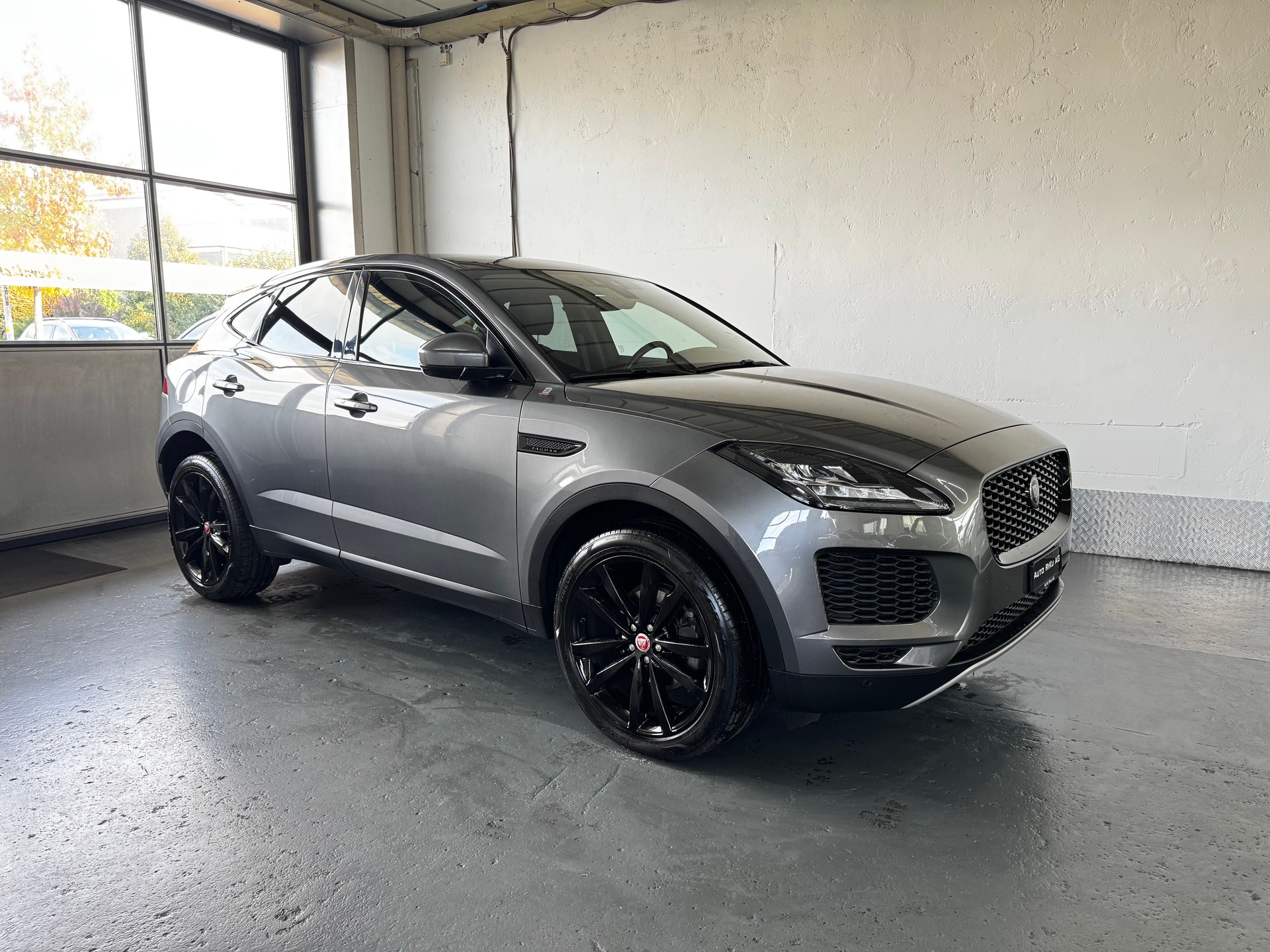 JAGUAR E-Pace 2.0d D150 R-Dynamic S AWD Automatik-image-1
