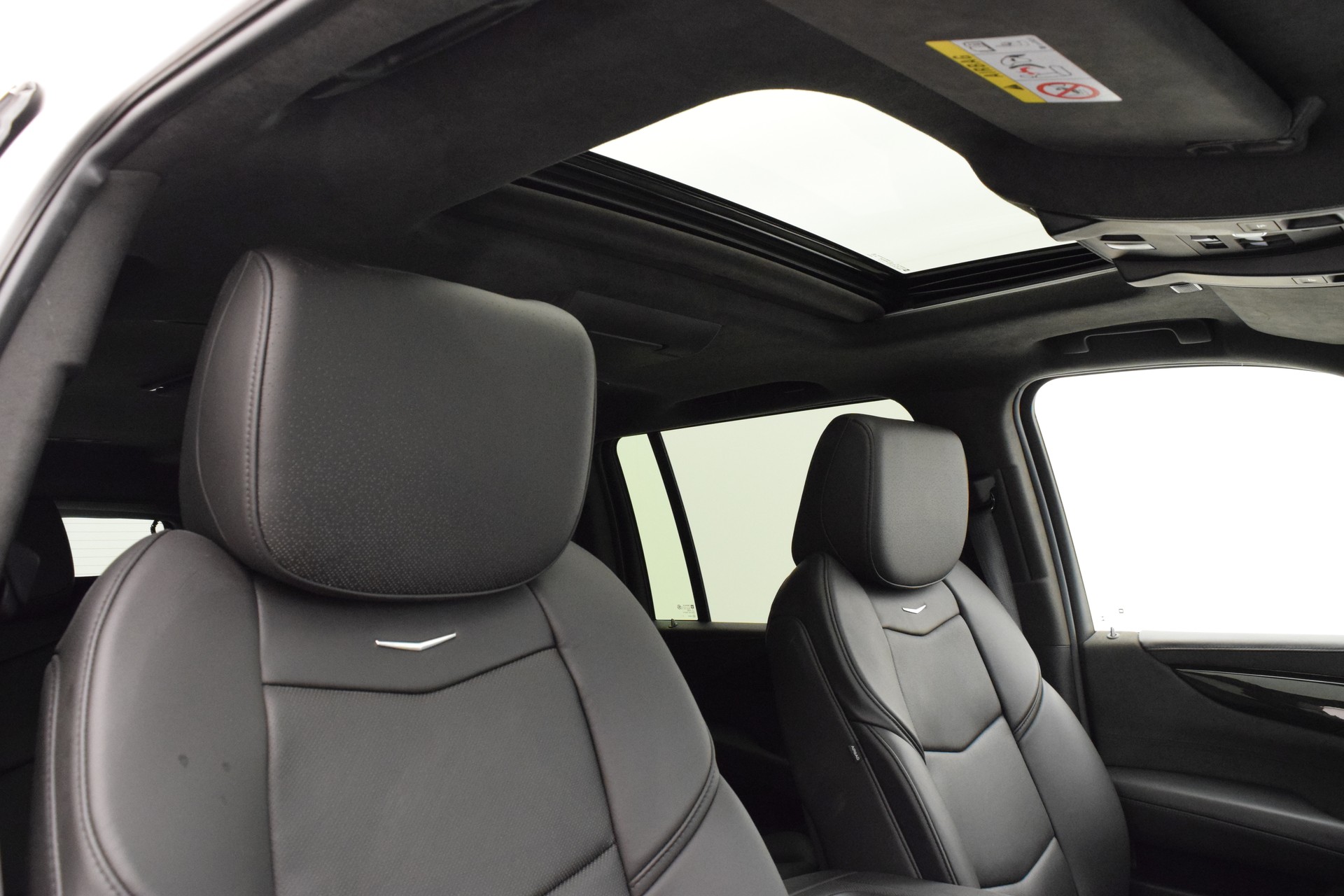 CADILLAC Escalade 6.2 ESV Platinum-image-12