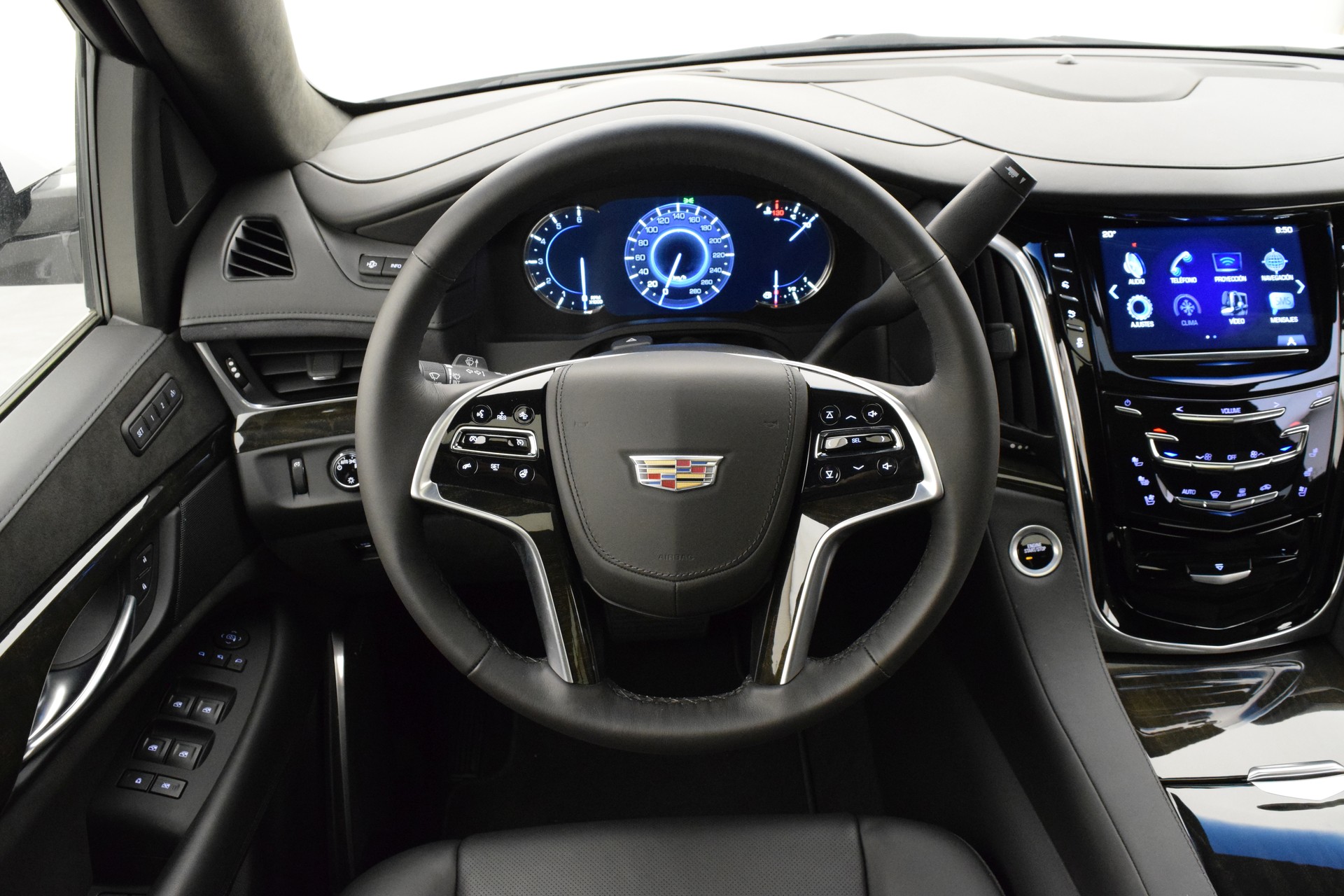 CADILLAC Escalade 6.2 ESV Platinum-image-9