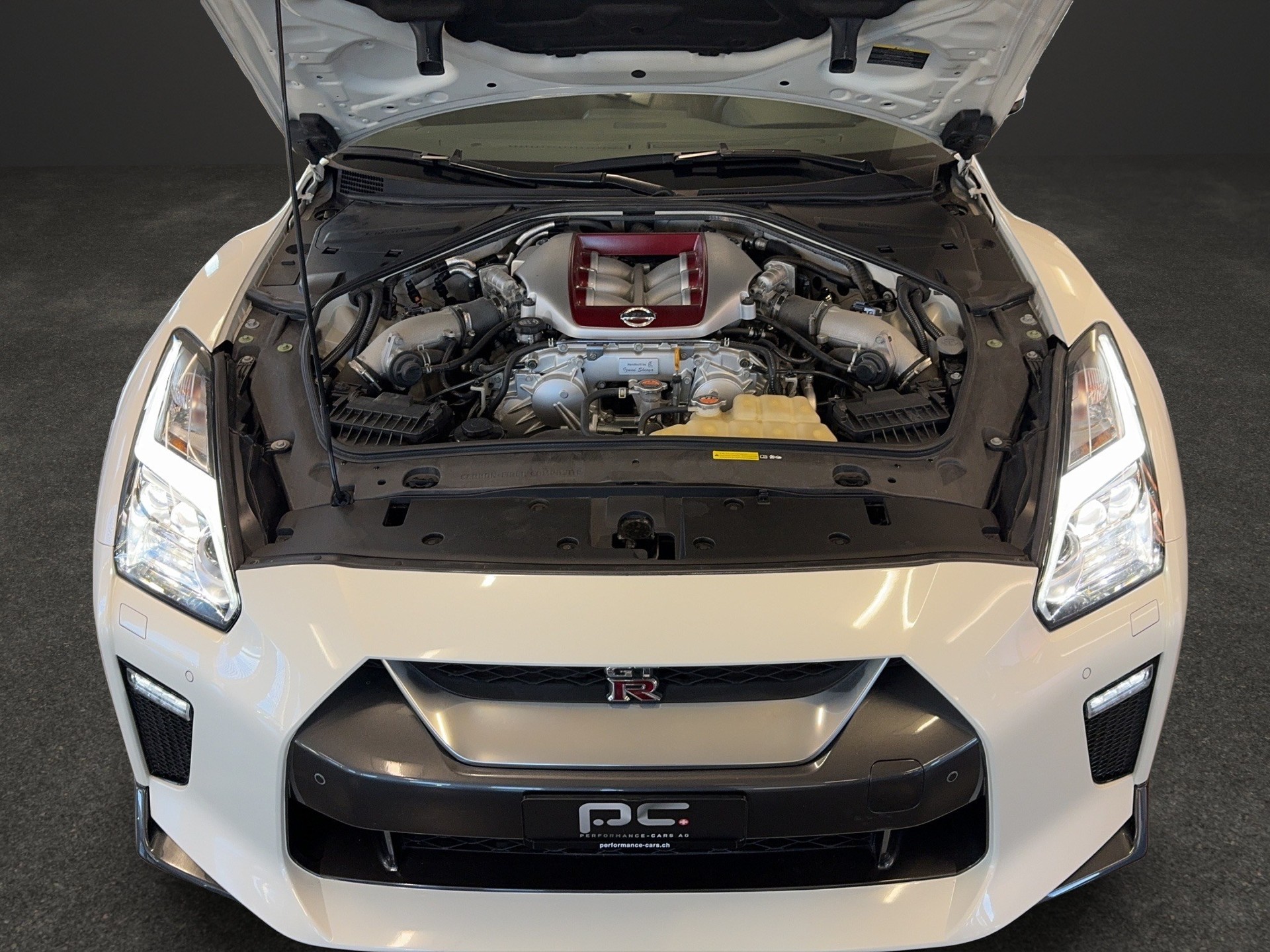 NISSAN GT-R 3.8 V6 Biturbo NISMO - Track Edition-image-14