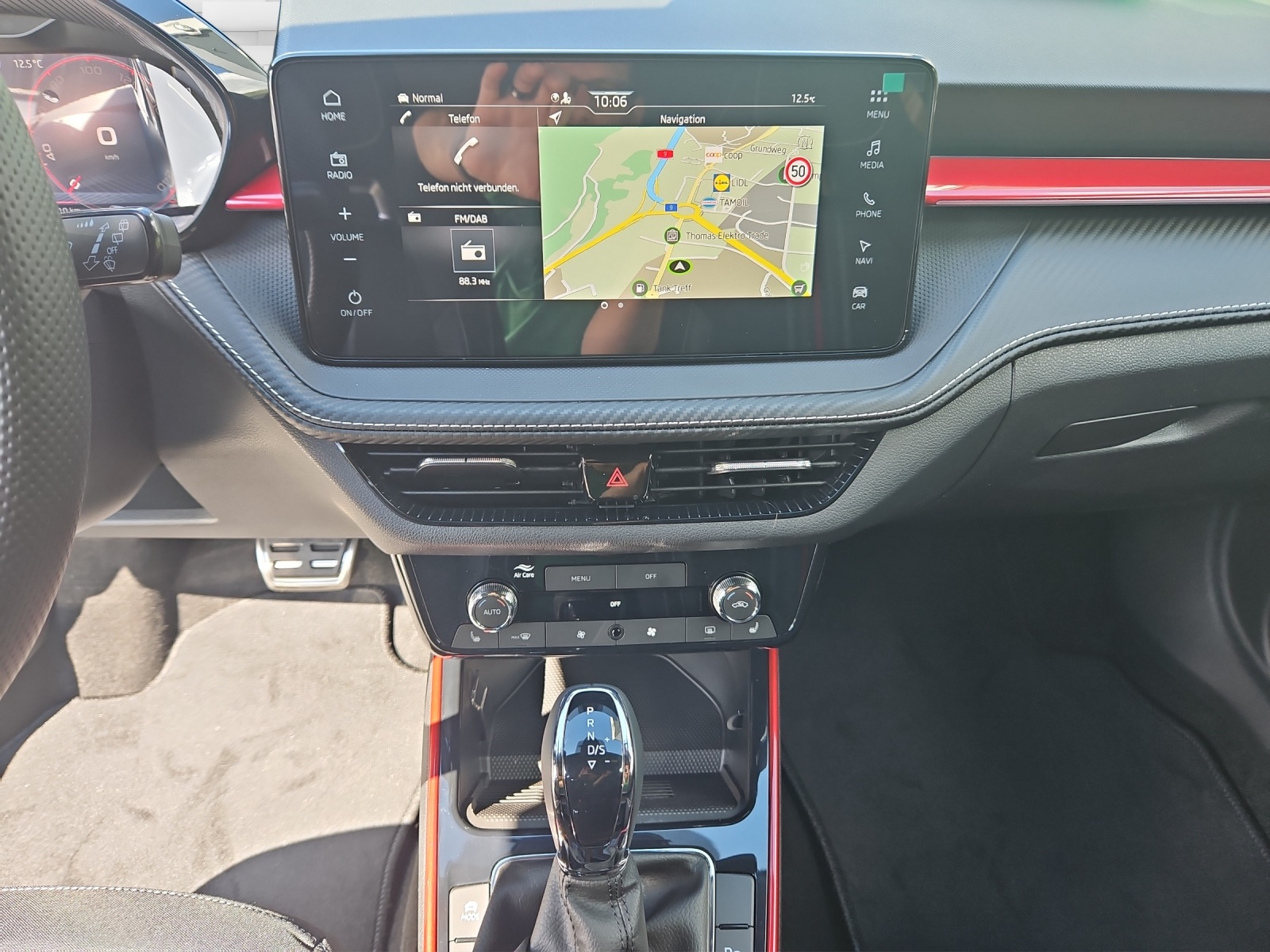 SKODA Fabia 1.5 TSI Monte Carlo DSG-image-8