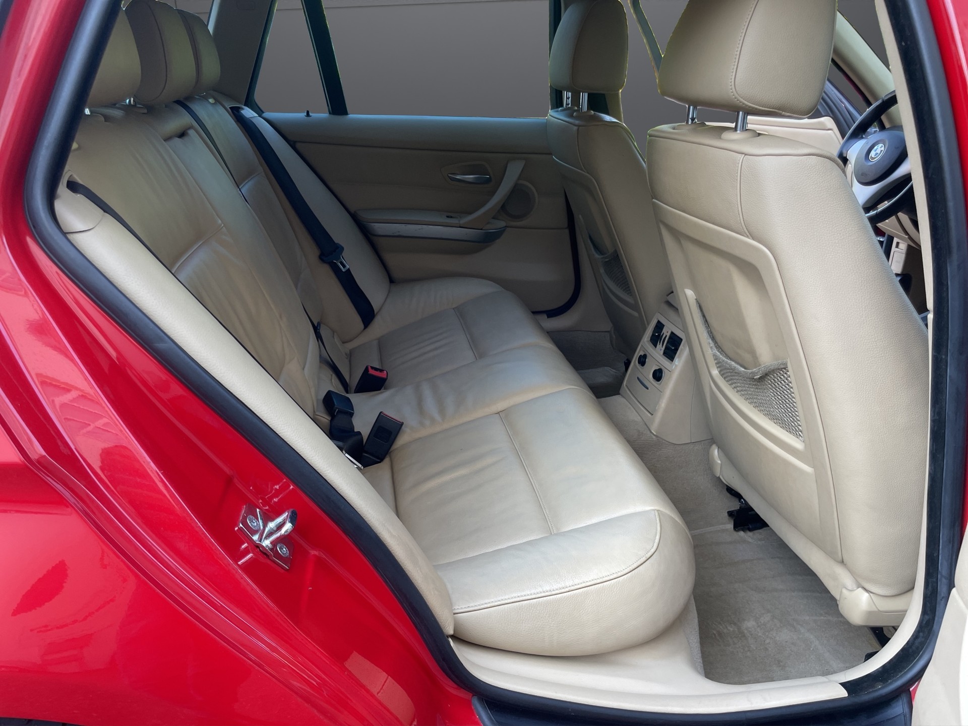 BMW 320d Touring more4you-image-6