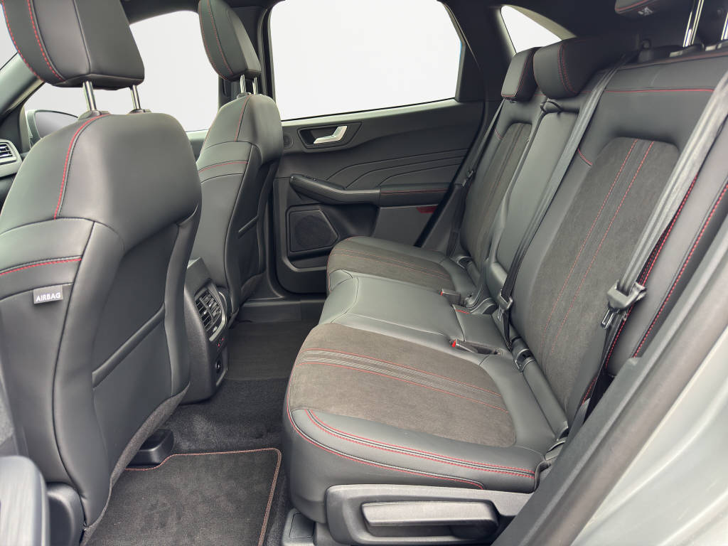 FORD Kuga 2.5 Hybrid ST-Line X 4x4-image-14