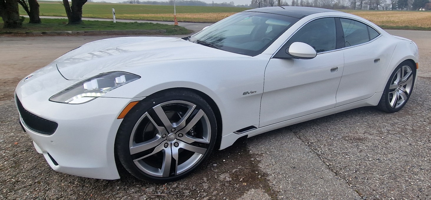 FISKER Karma Chic Historic Garage Crissier-image-7