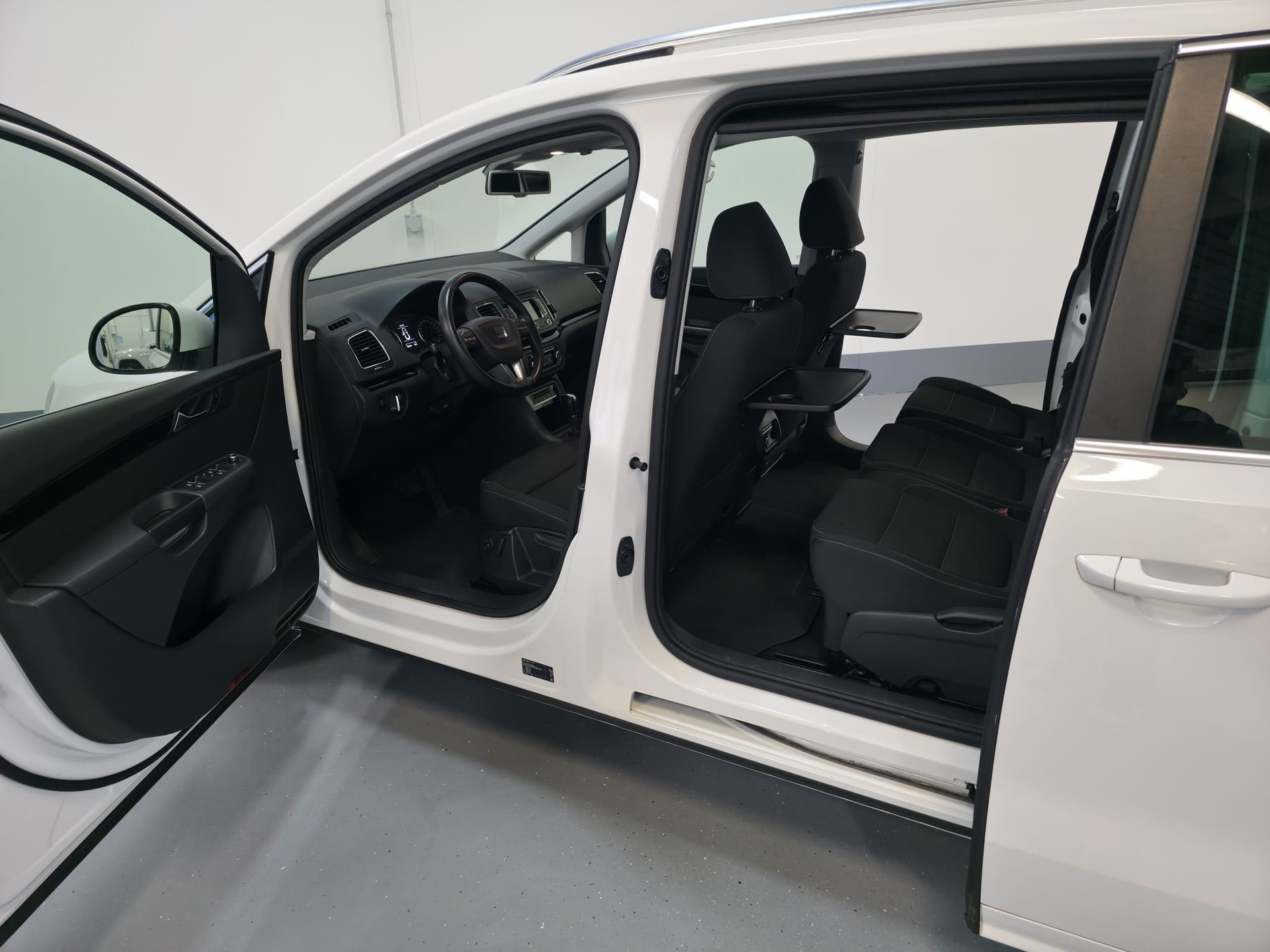 SEAT Alhambra 2.0 TDI Style Eco DSG-image-21