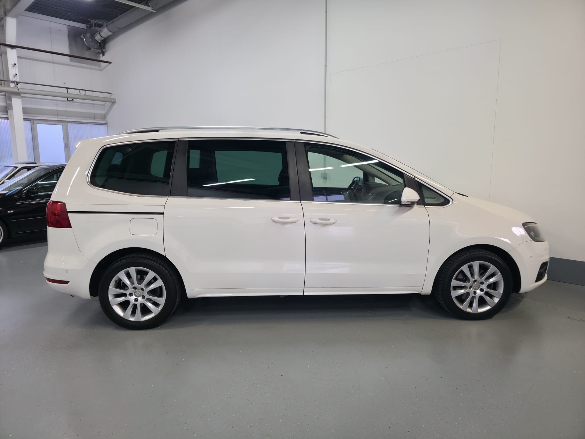 SEAT Alhambra 2.0 TDI Style Eco DSG-image-6