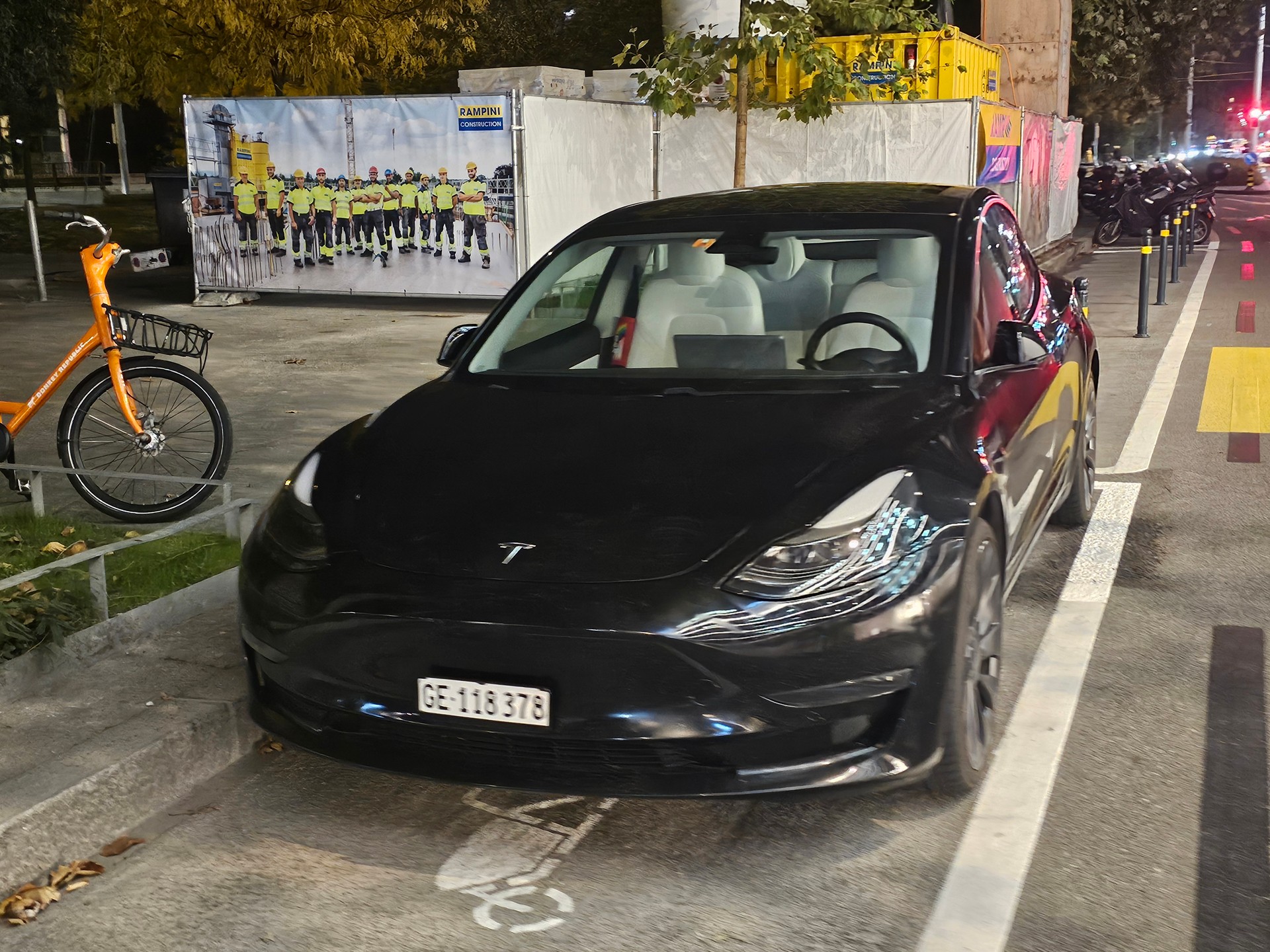 TESLA Model 3 Performance Dual Motor AWD-image-5