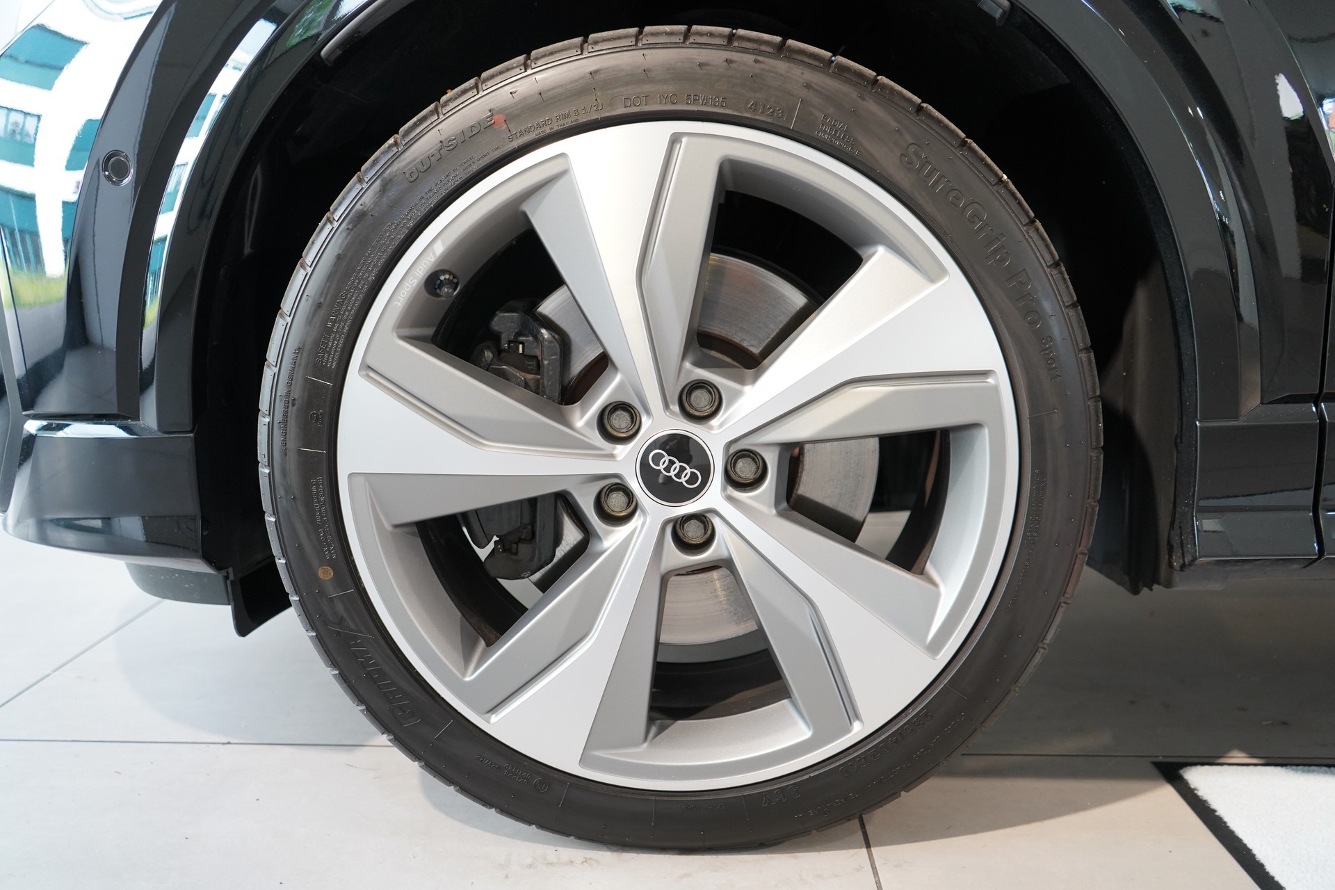 AUDI SQ2 TFSI quattro / CH - Fahrzeug-image-15