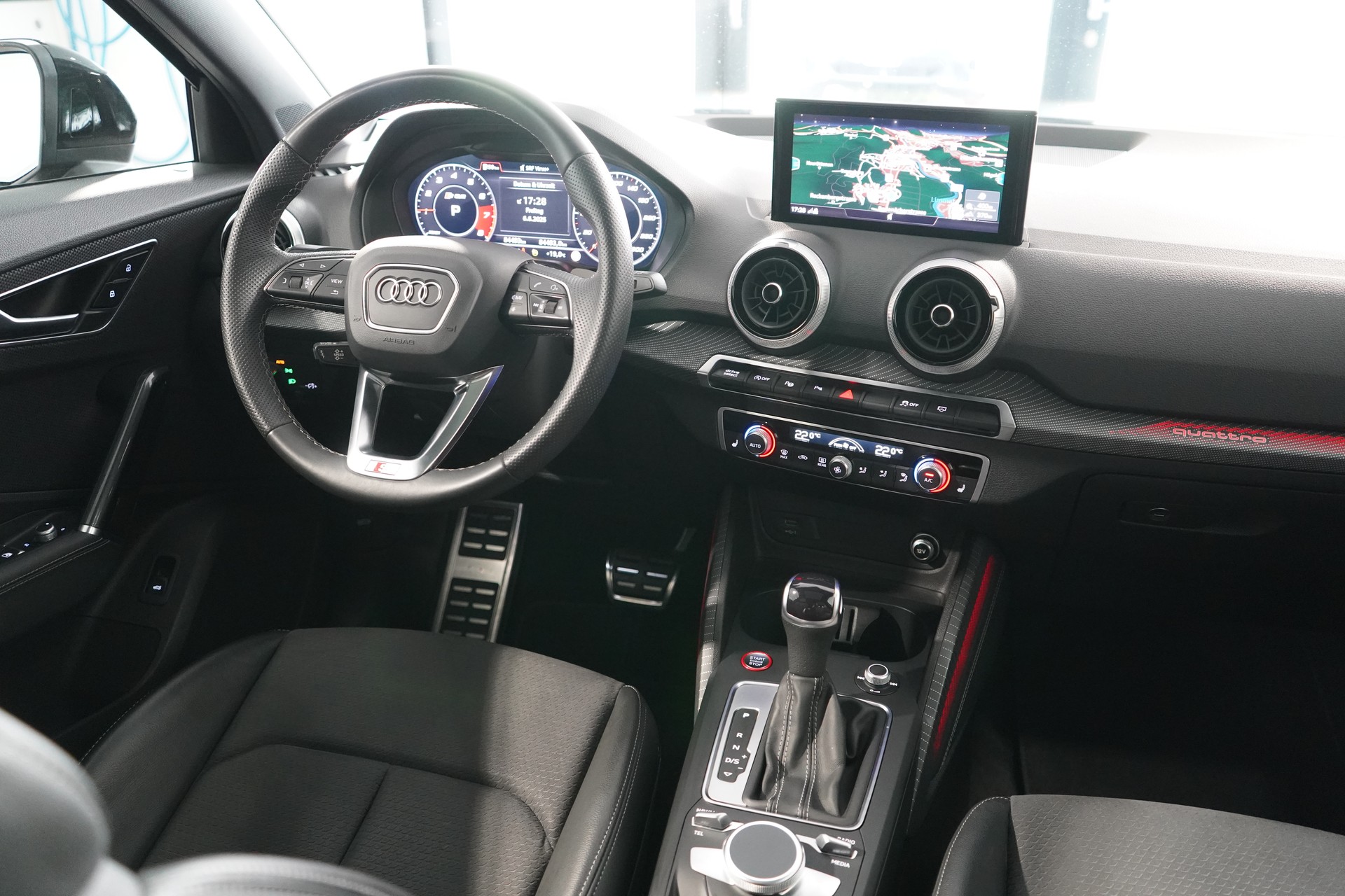 AUDI SQ2 TFSI quattro / CH - Fahrzeug-image-7