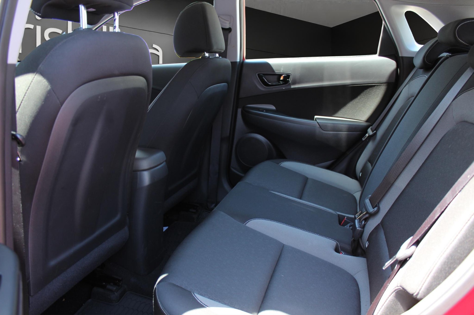 HYUNDAI Kona 1.6 GDi Hybrid Amplia-image-10