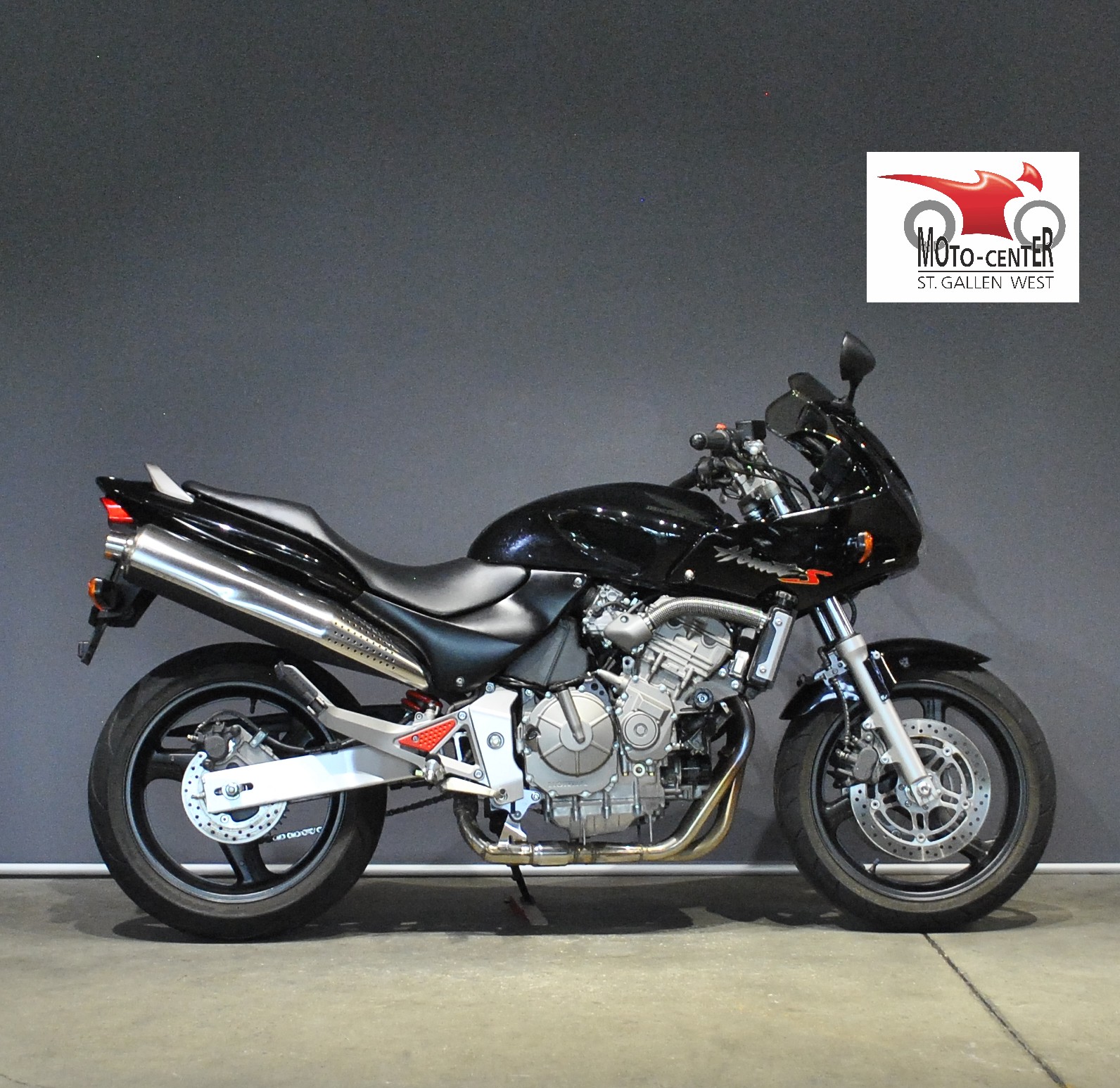 HONDA CB 600 F Hornet-S-showroom-element-1