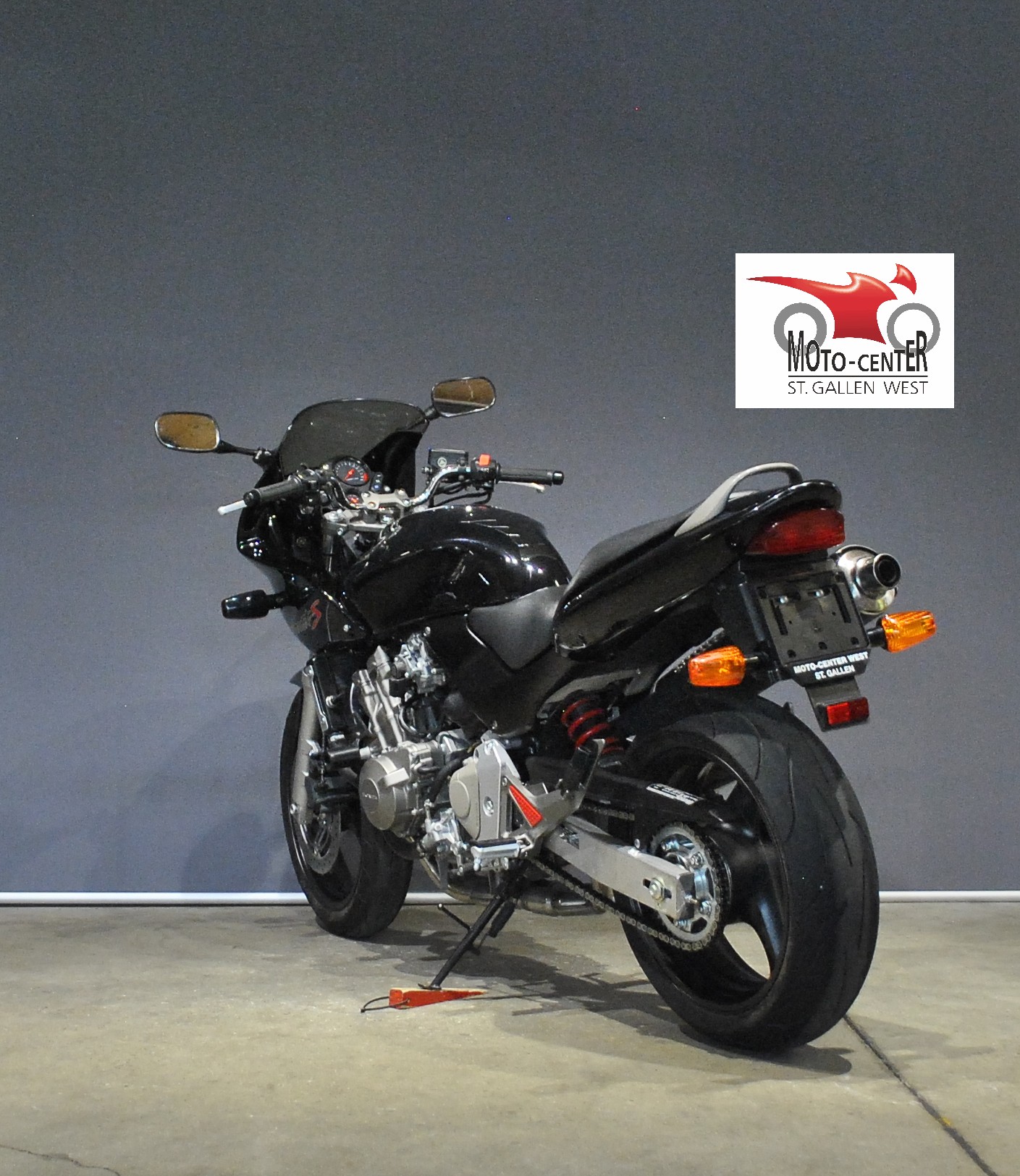 HONDA CB 600 F Hornet-S-showroom-element-3
