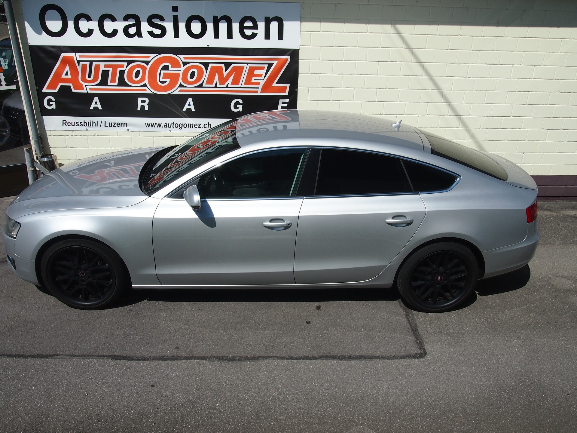 AUDI A5 Sportline 2.0 TDI-image-5