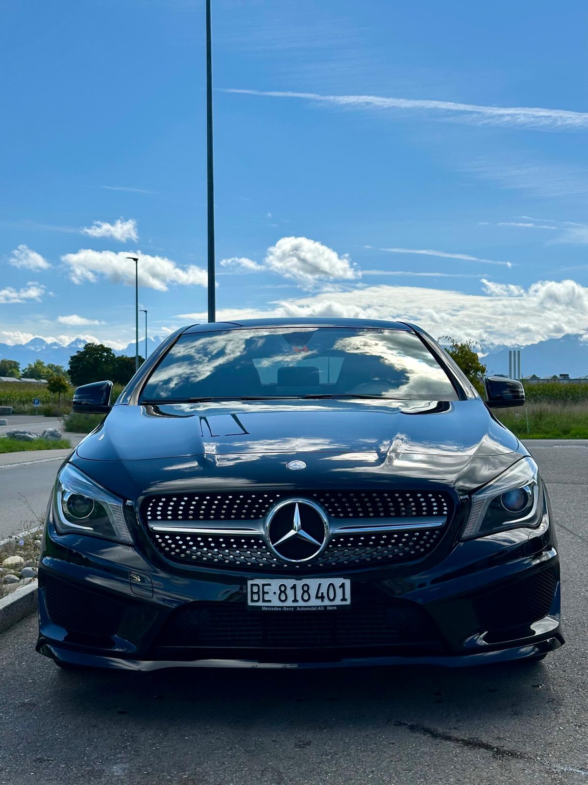 MERCEDES-BENZ CLA 200 AMG Line 7G-DCT-image-8