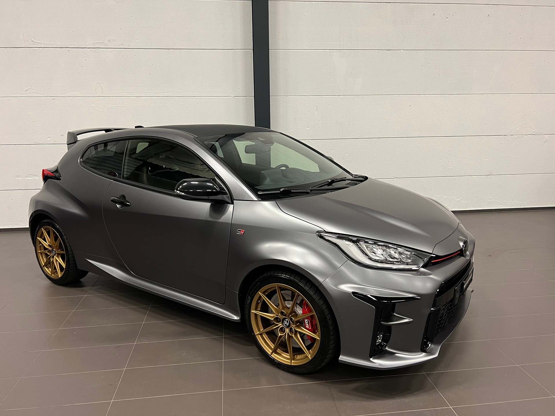 TOYOTA Yaris 1.6 GR Sport-image-3