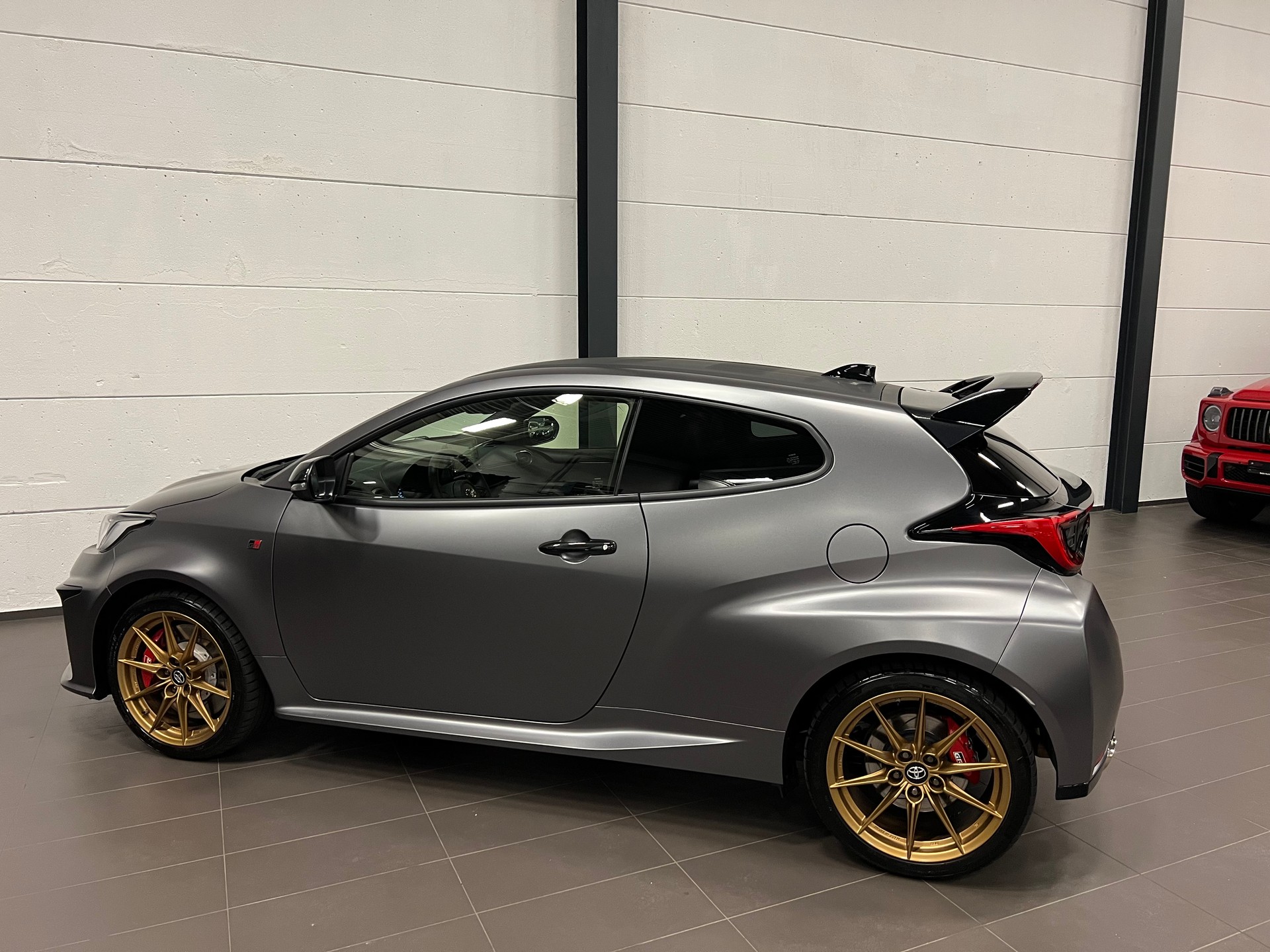 TOYOTA Yaris 1.6 GR Sport-image-13