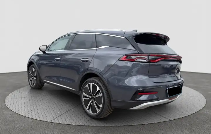 BYD Tang Flagship 4 x 4 / 7-Sitzer-image-22