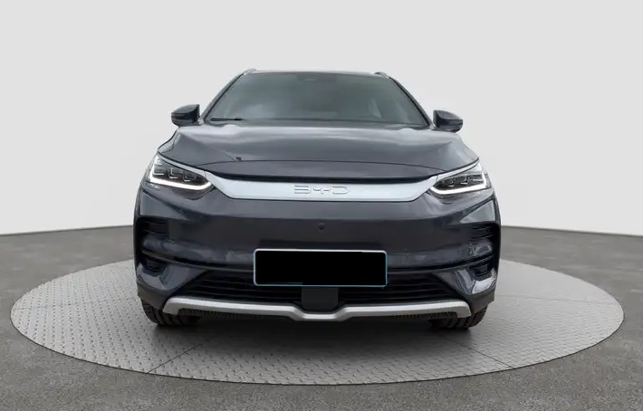 BYD Tang Flagship 4 x 4 / 7-Sitzer-image-27