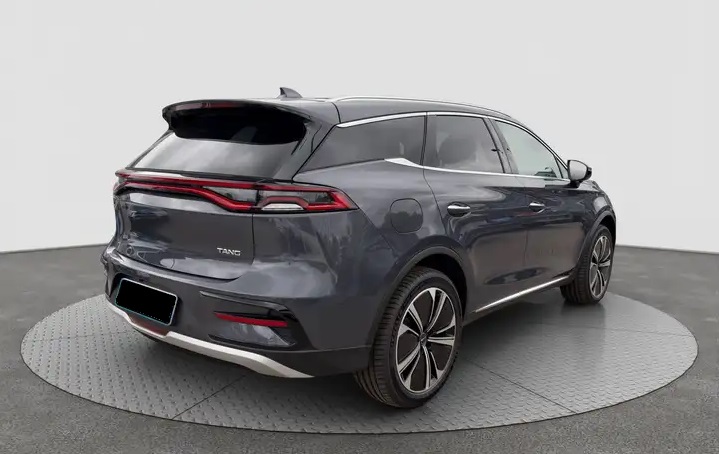 BYD Tang Flagship 4 x 4 / 7-Sitzer-image-19