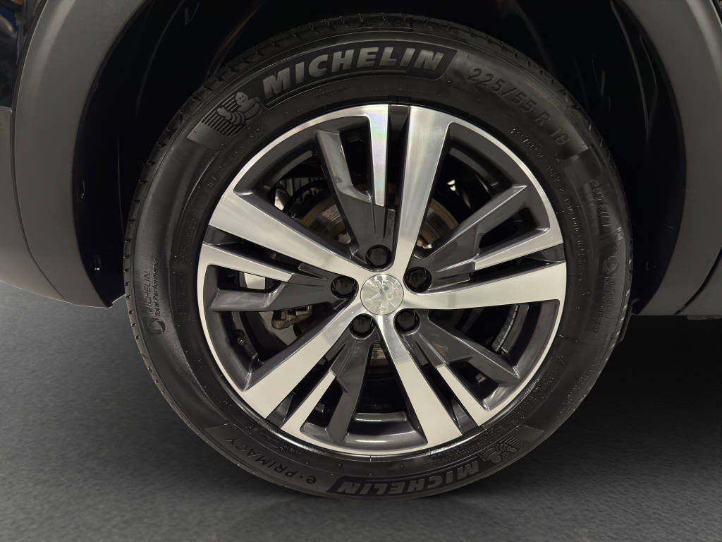 PEUGEOT 5008 1.5 BlueHDi Allure Pack-image-12