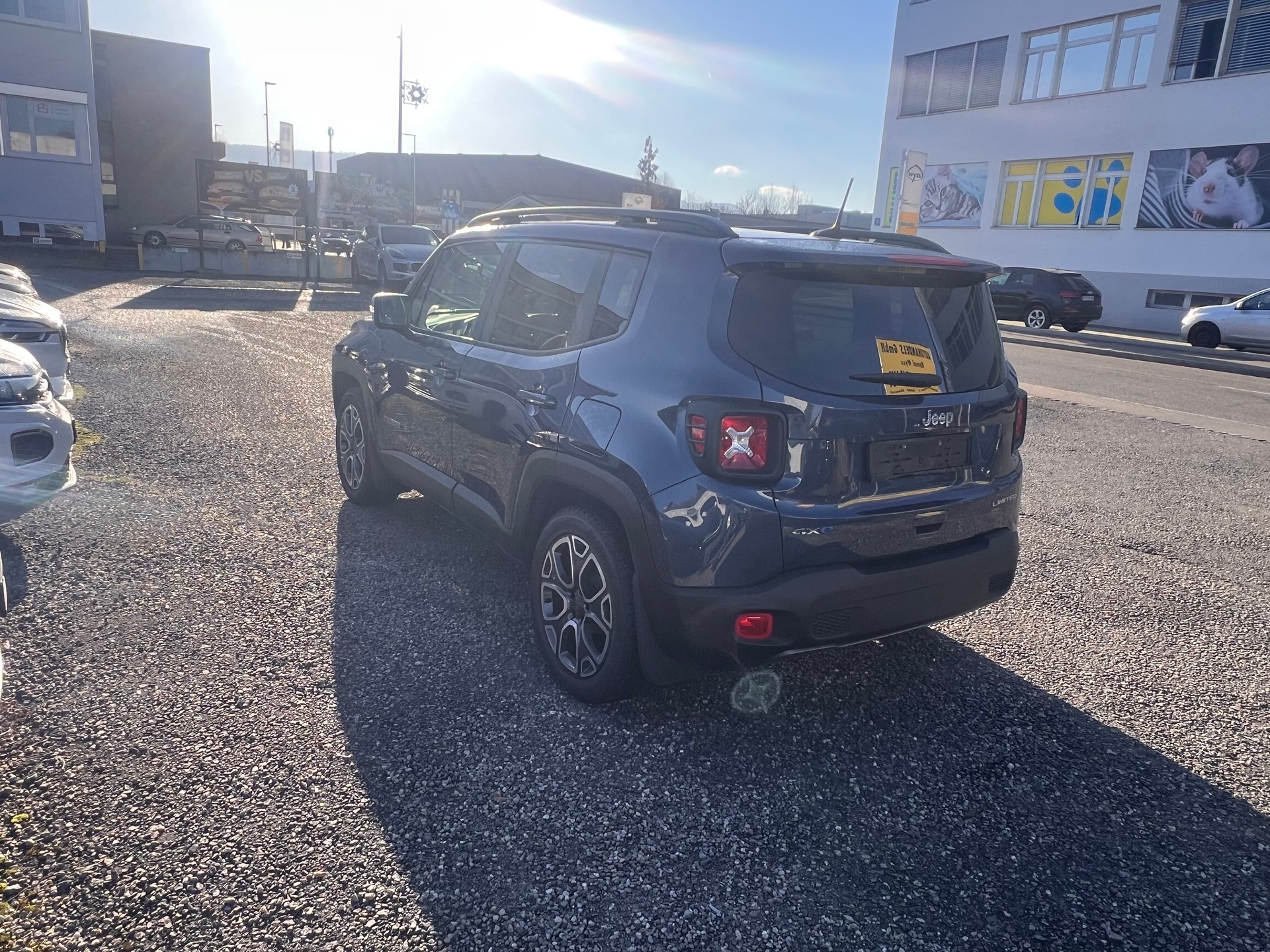 JEEP Renegade 1.3 T PHEV Limited Plus Sky AWD-image-5