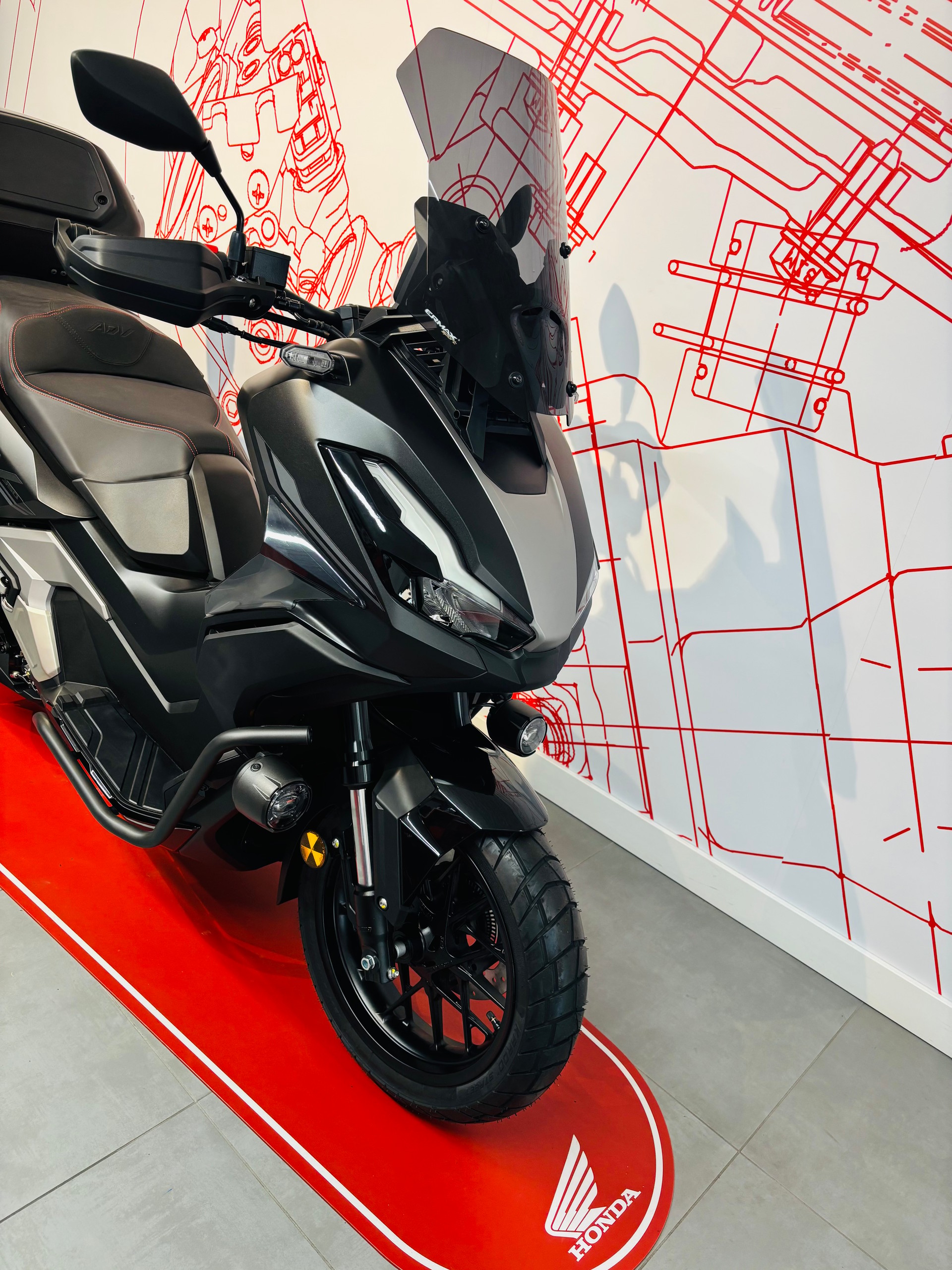 HONDA ADV 350-showroom-element-3
