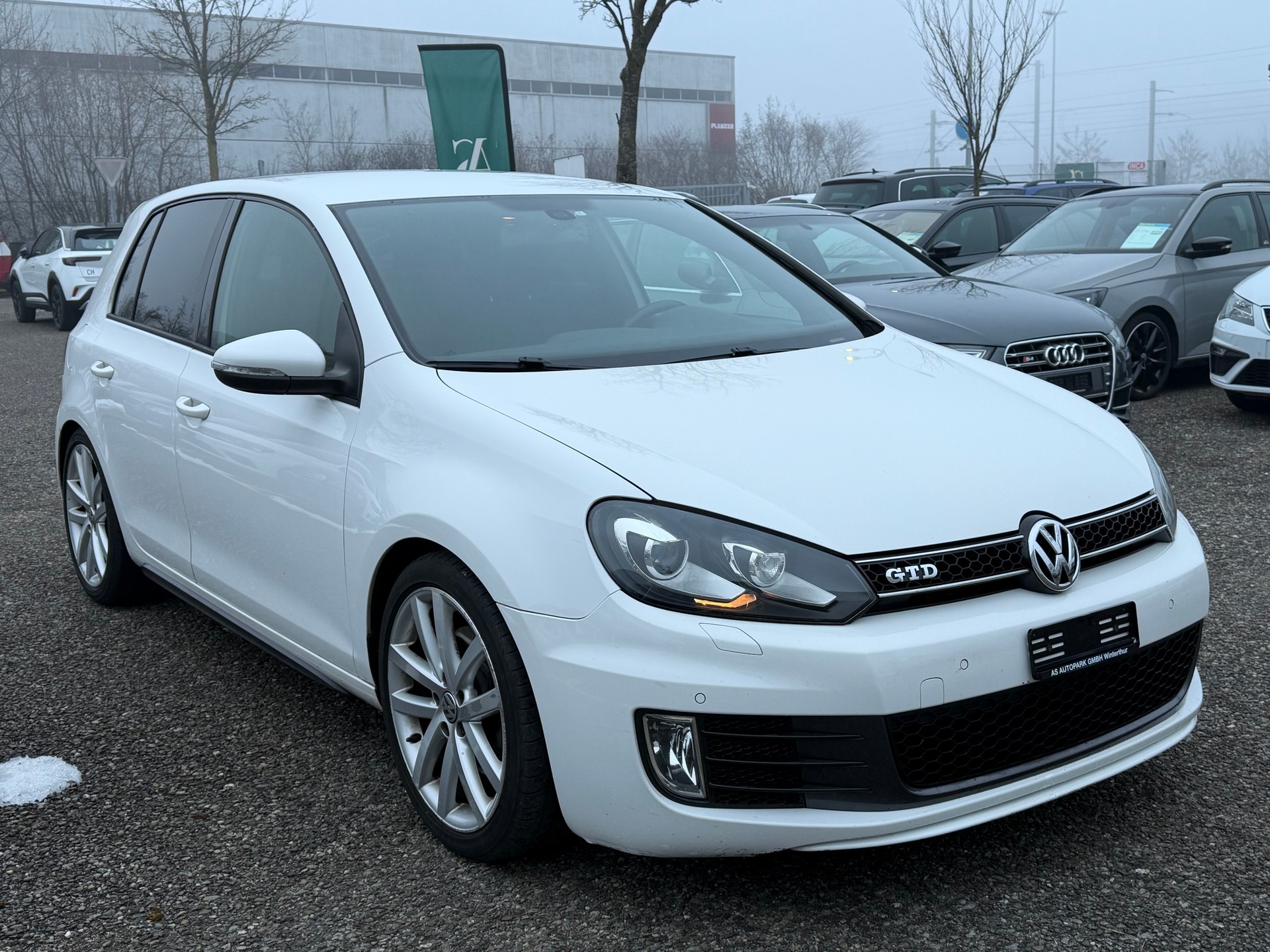 VW Golf 2.0 TDI GT ***MFK 05.01.2026***-image-2