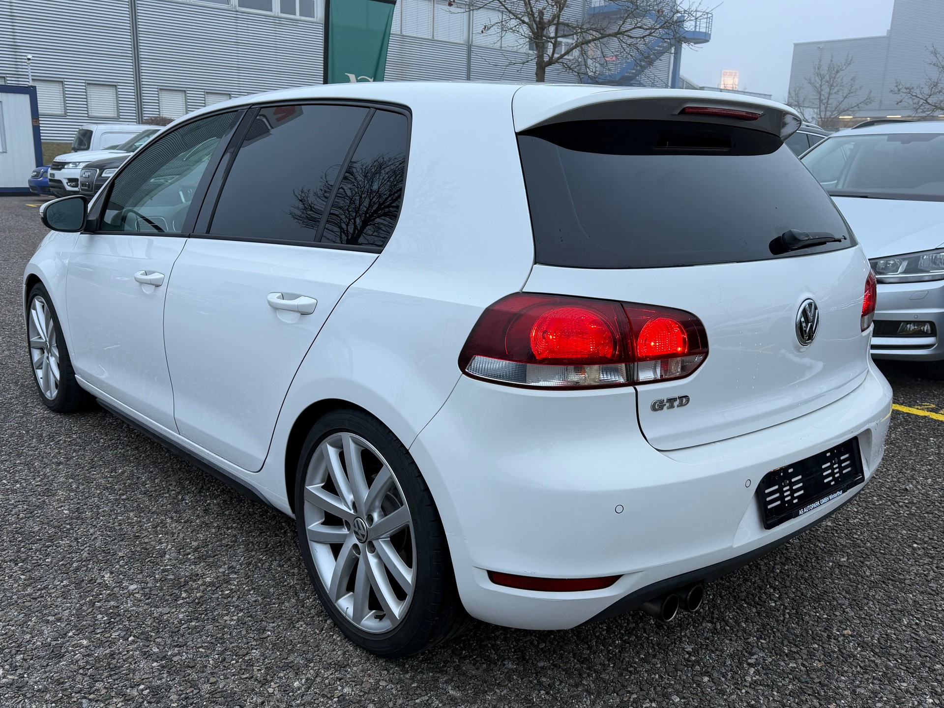 VW Golf 2.0 TDI GT ***MFK 05.01.2026***-image-6