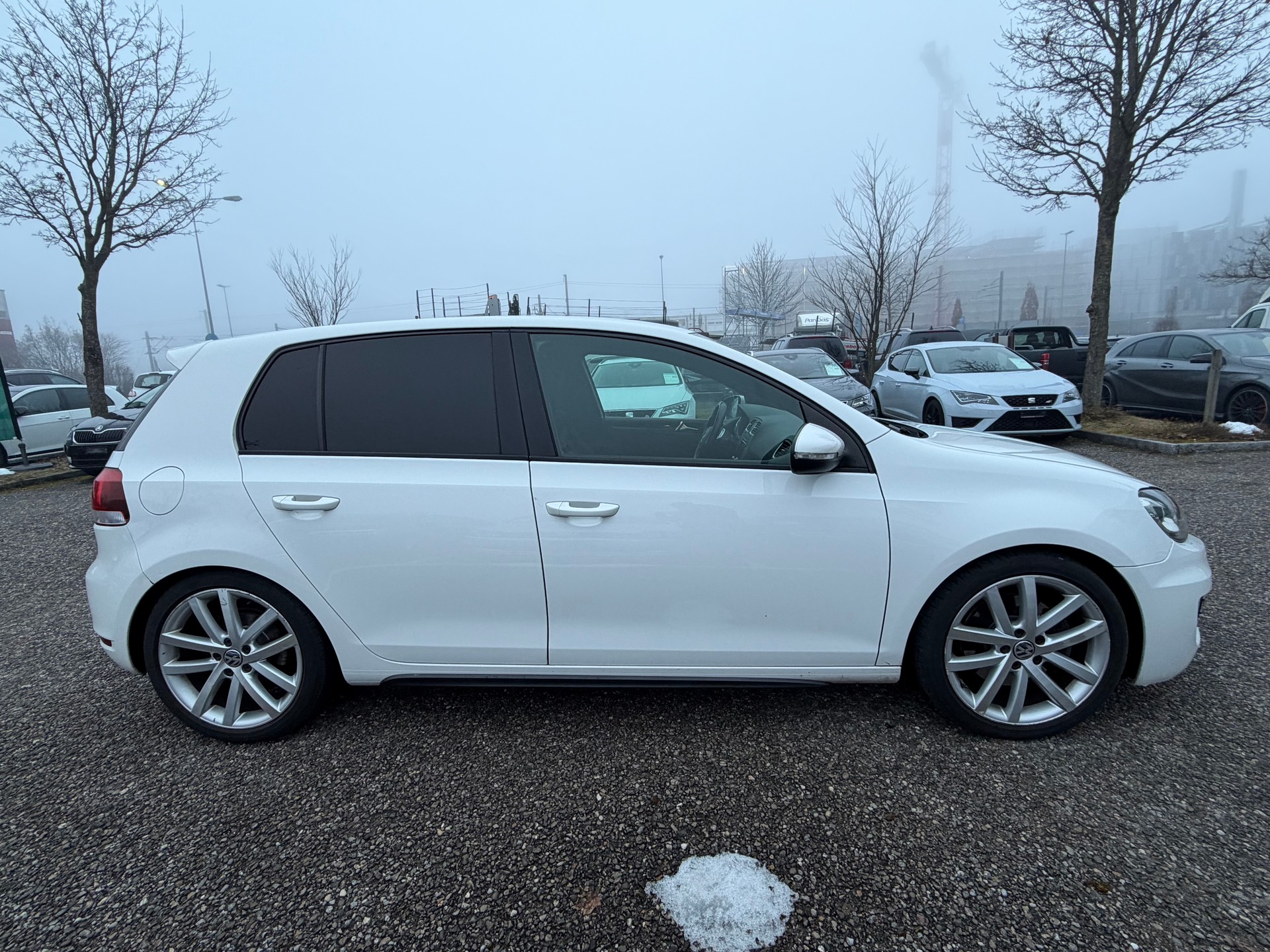 VW Golf 2.0 TDI GT ***MFK 05.01.2026***-image-3
