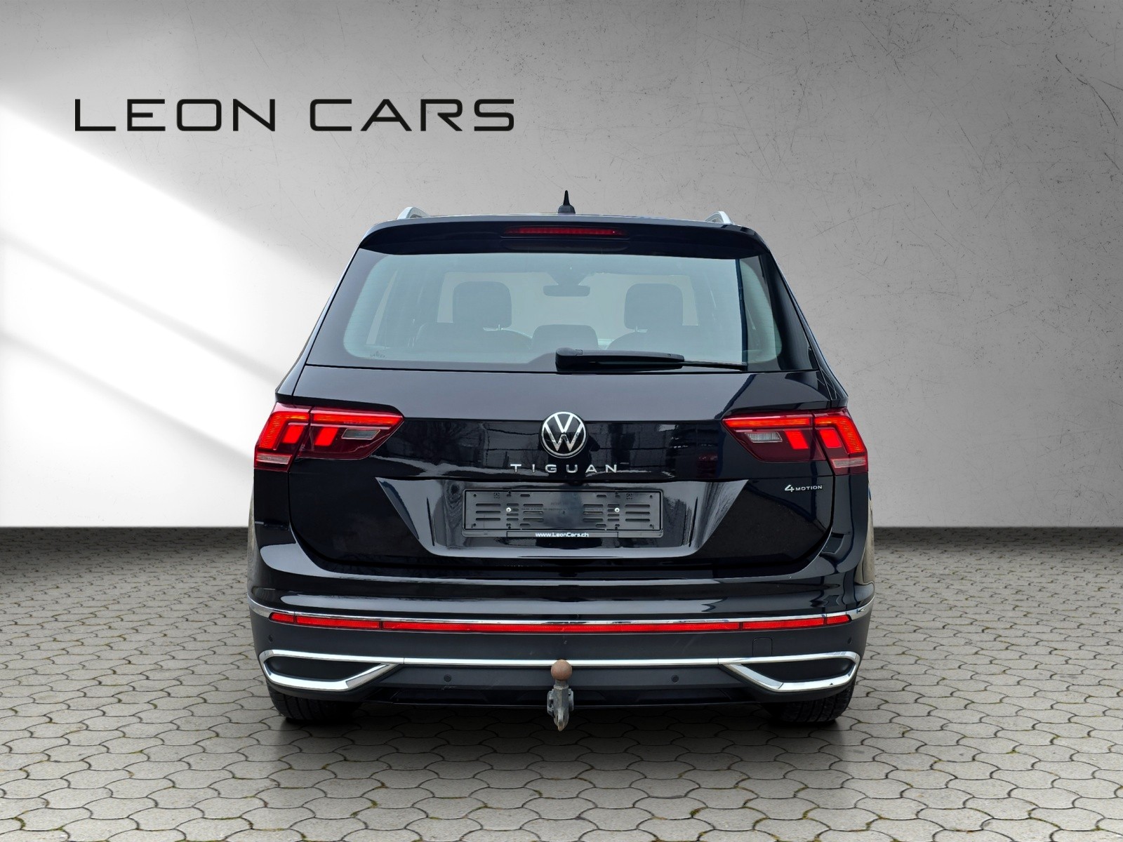 VW Tiguan 2.0 TDI SCR Elegance 4Motion DSG mit AHK-image-3