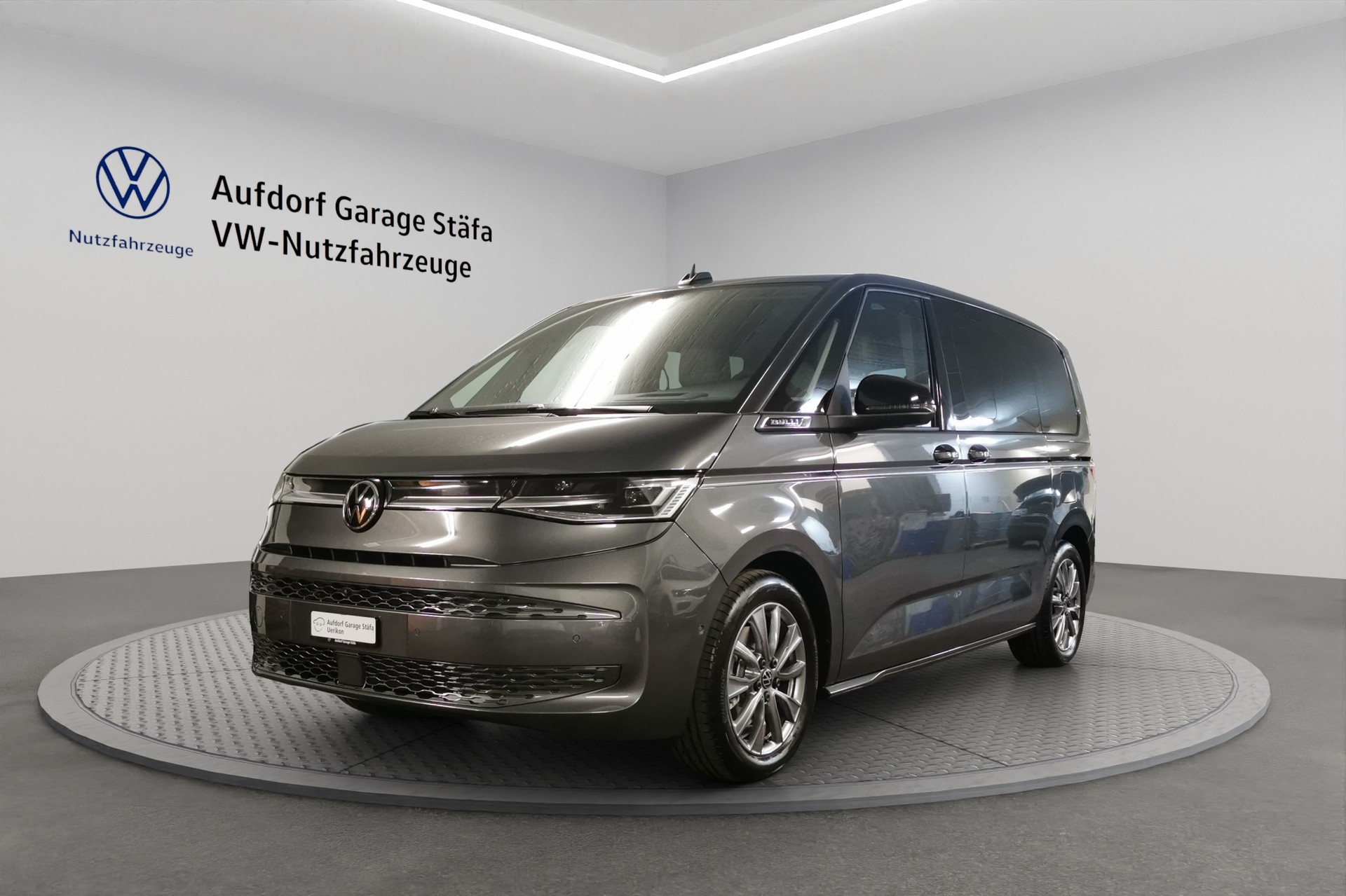 VW Multivan 2.0 TSI Style Liberty DSG-image-0
