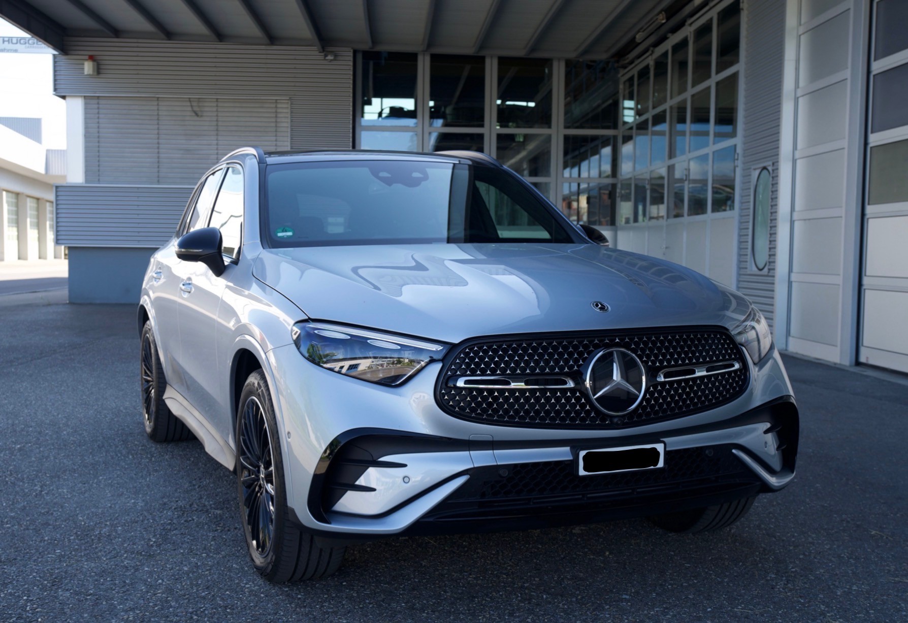 MERCEDES-BENZ GLC 300 d 4Matic AMG Line 9G-Tronic-image-0