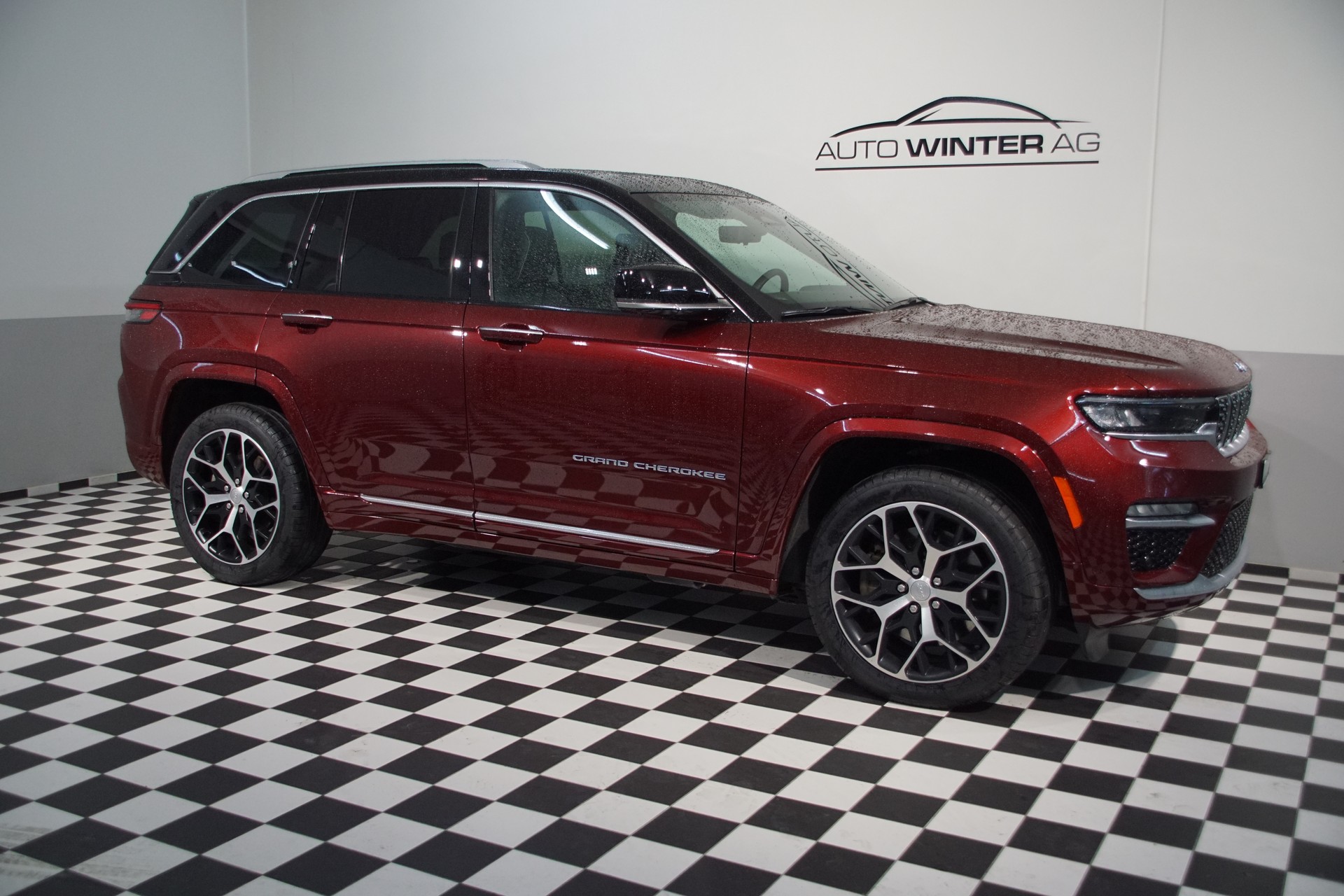 JEEP Grand Cherokee 2.0 Plug-in-Hybrid Summit Reserve 4xe *SWISS*-showroom-element-3