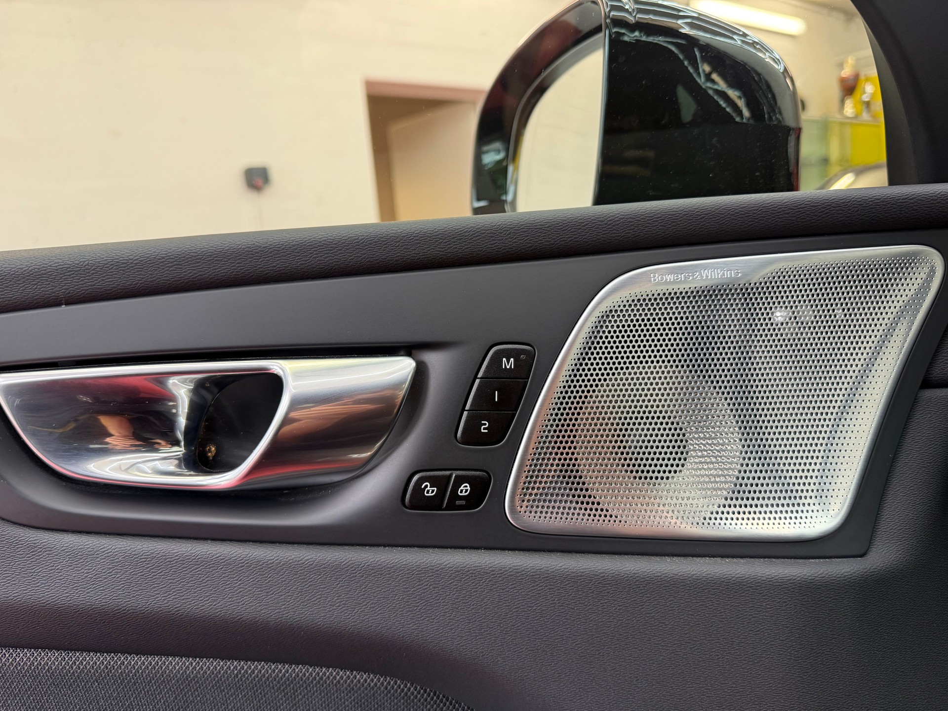 VOLVO XC60 T8 eAWD PluginHybrid Polestar Geartronic-image-10