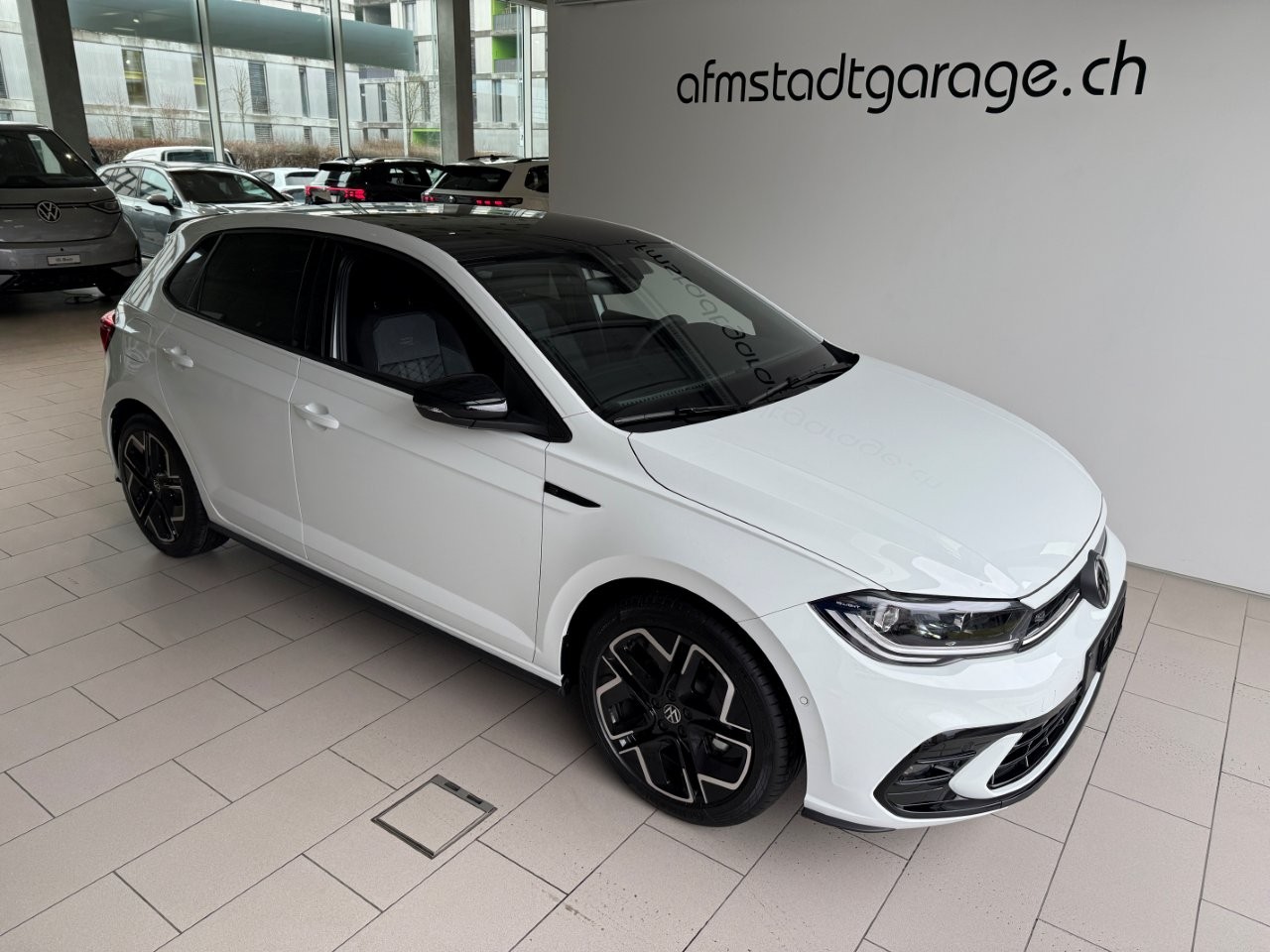 VW Polo 1.0 TSI R-Line DSG-image-0