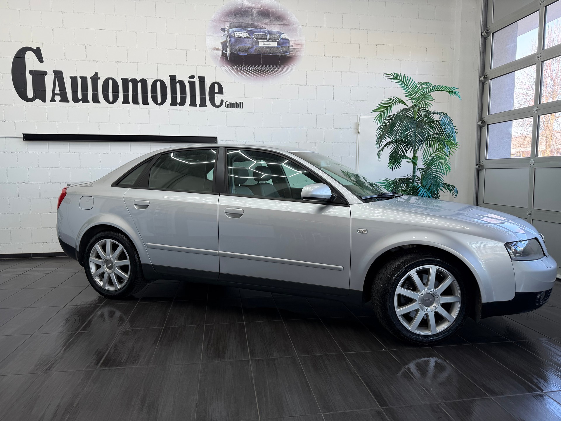 AUDI A4 2.5 TDI Quattro Automat Problem```-showroom-element-2