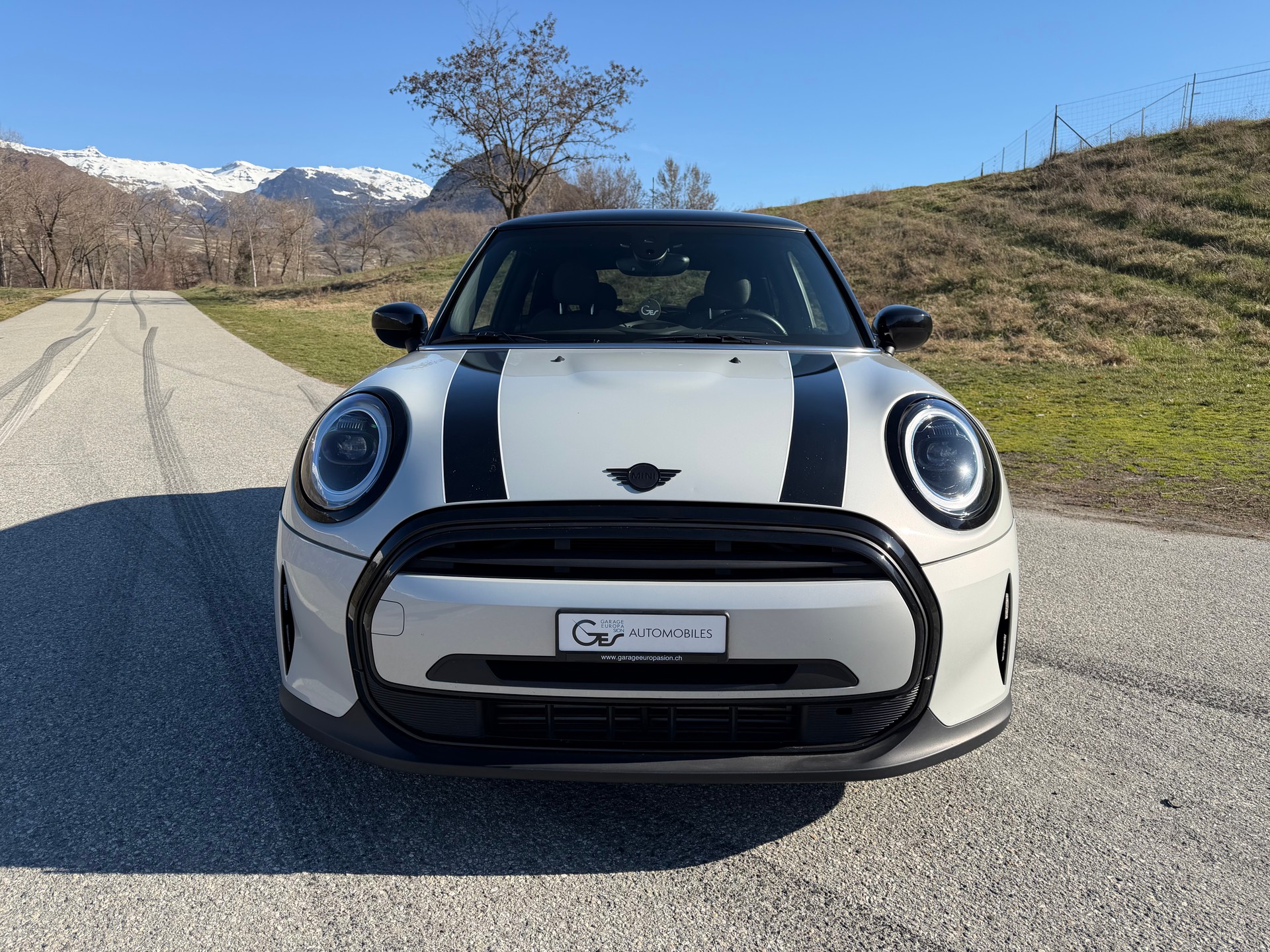 MINI Cooper Camden Edition Steptronic DKG-image-4